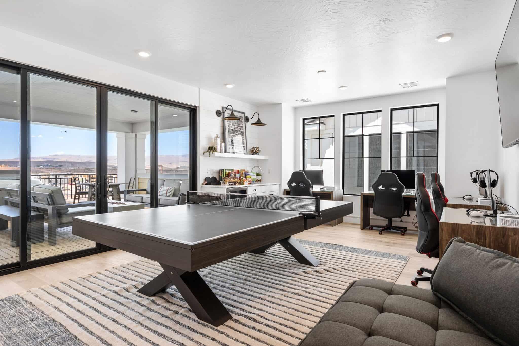 DESERT COLOR RESORT - Residential