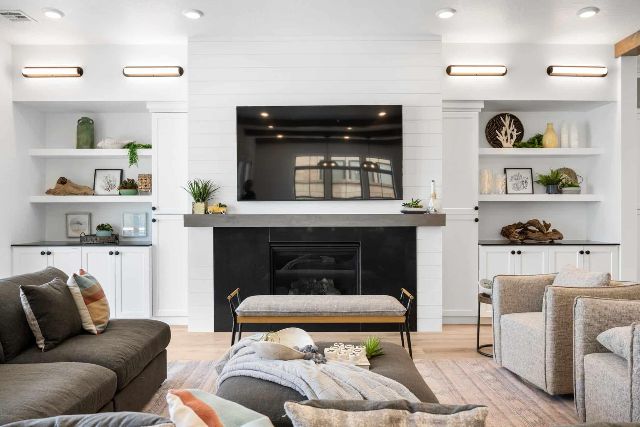 DESERT COLOR RESORT - Residential