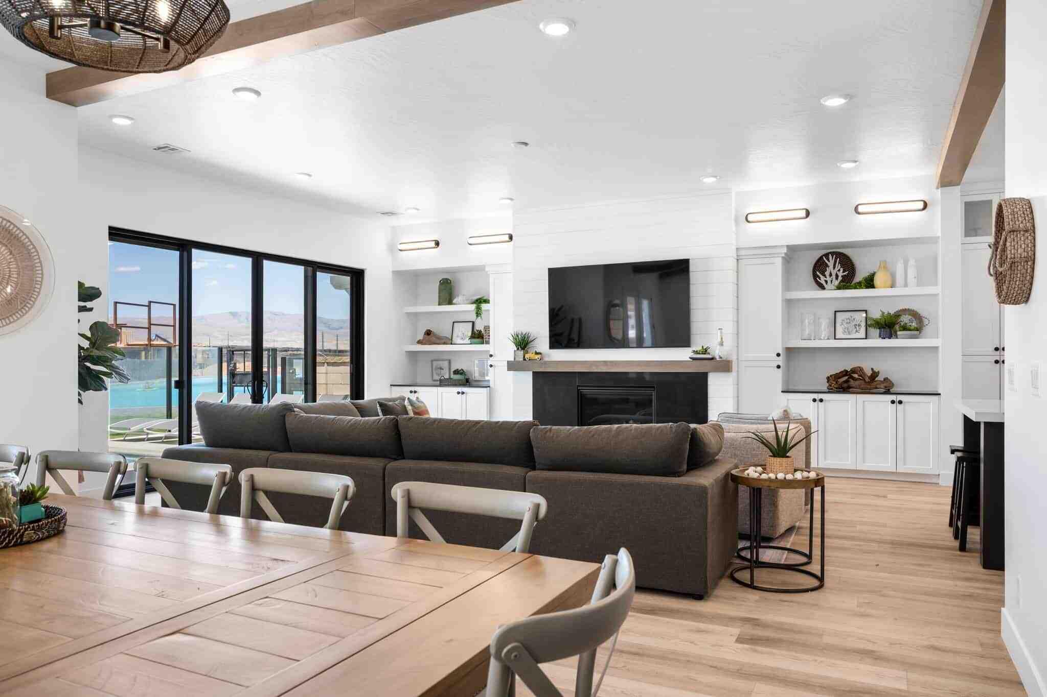 DESERT COLOR RESORT - Residential