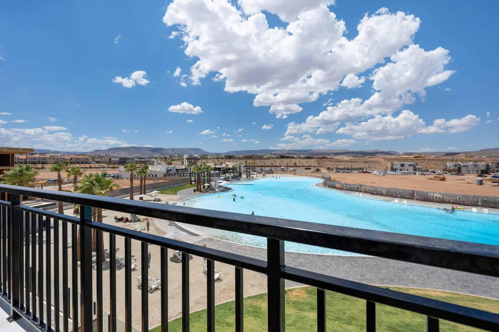 DESERT COLOR RESORT - Residential