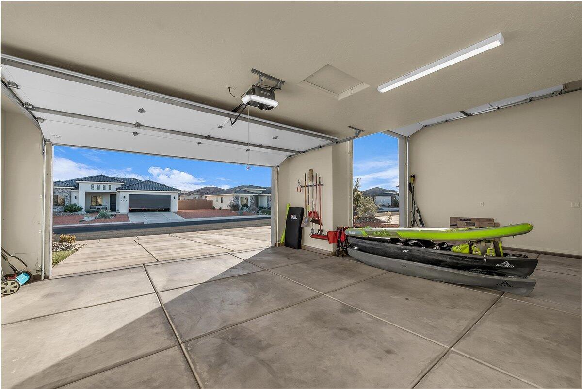 SEDERO AT DESERT SANDS - Residential