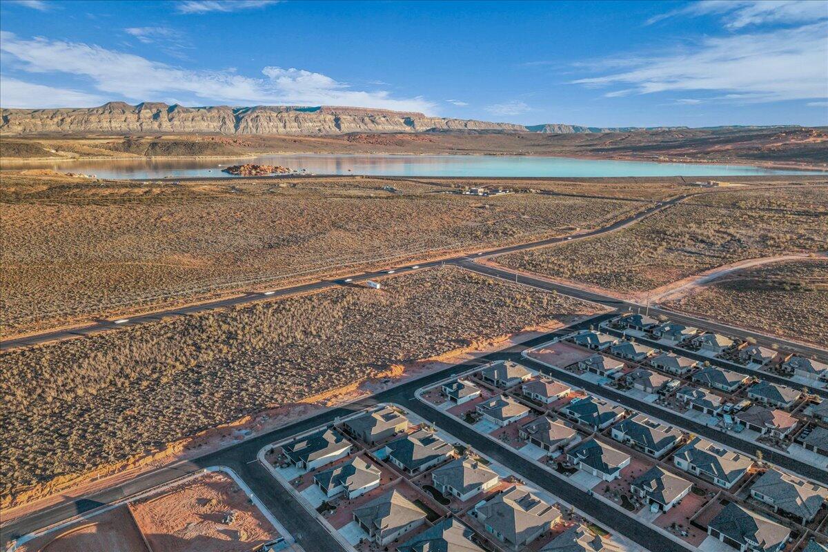 SEDERO AT DESERT SANDS - Residential