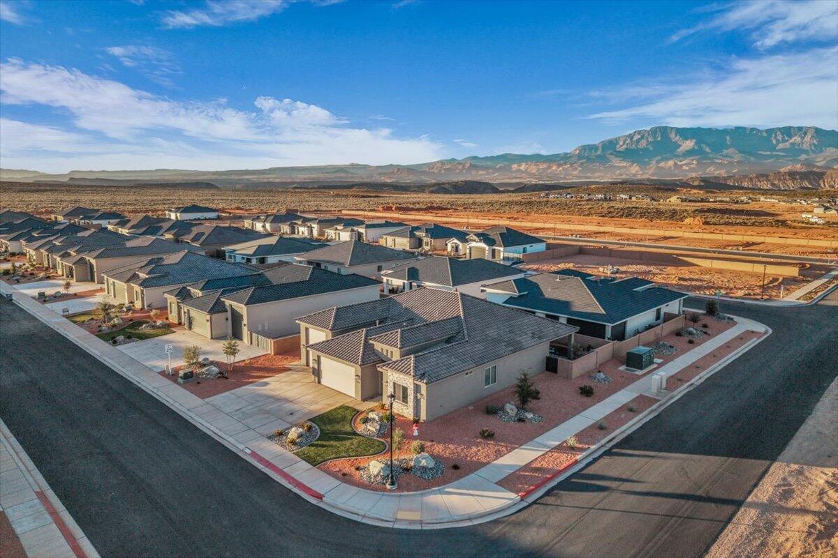 SEDERO AT DESERT SANDS - Residential
