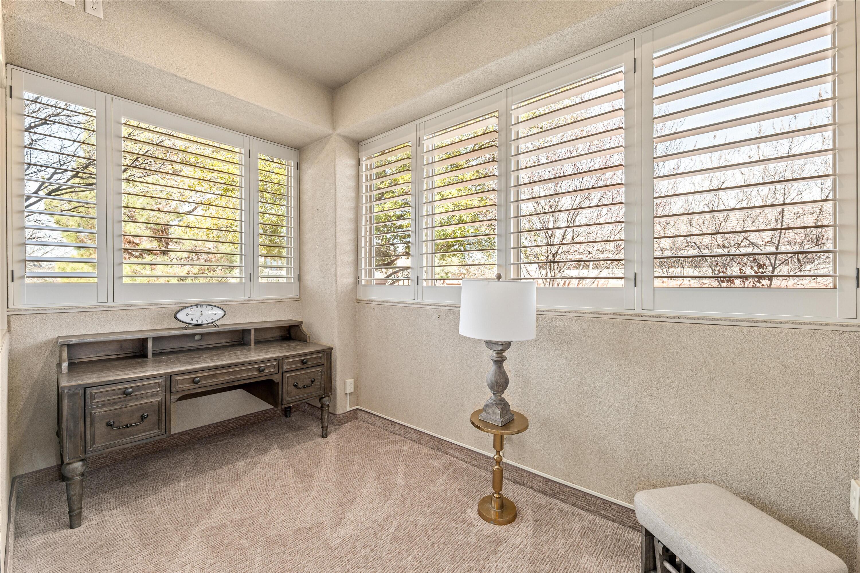 KNOLLS AT LITTLE VALLEY - Residential