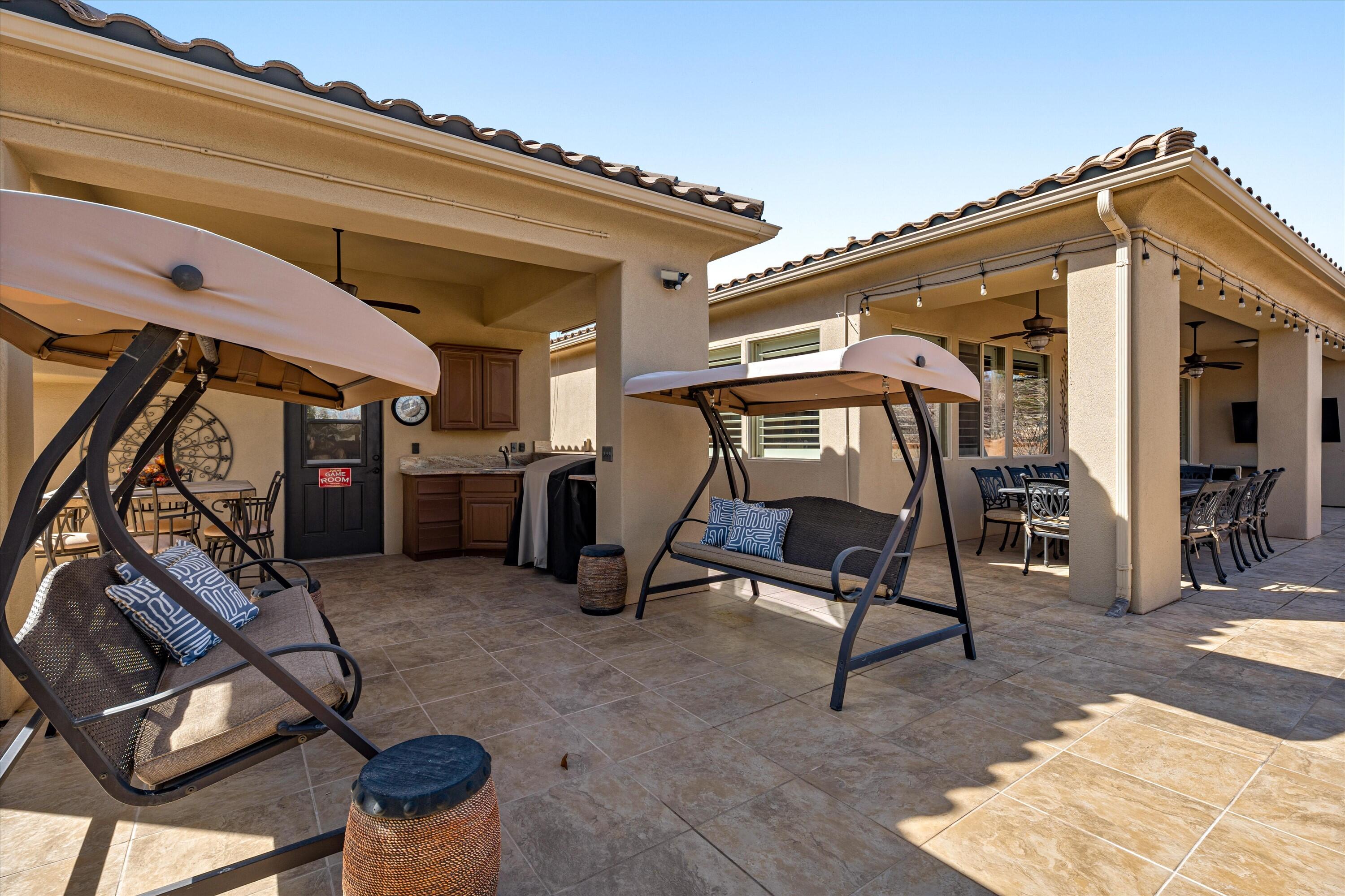 KNOLLS AT LITTLE VALLEY - Residential