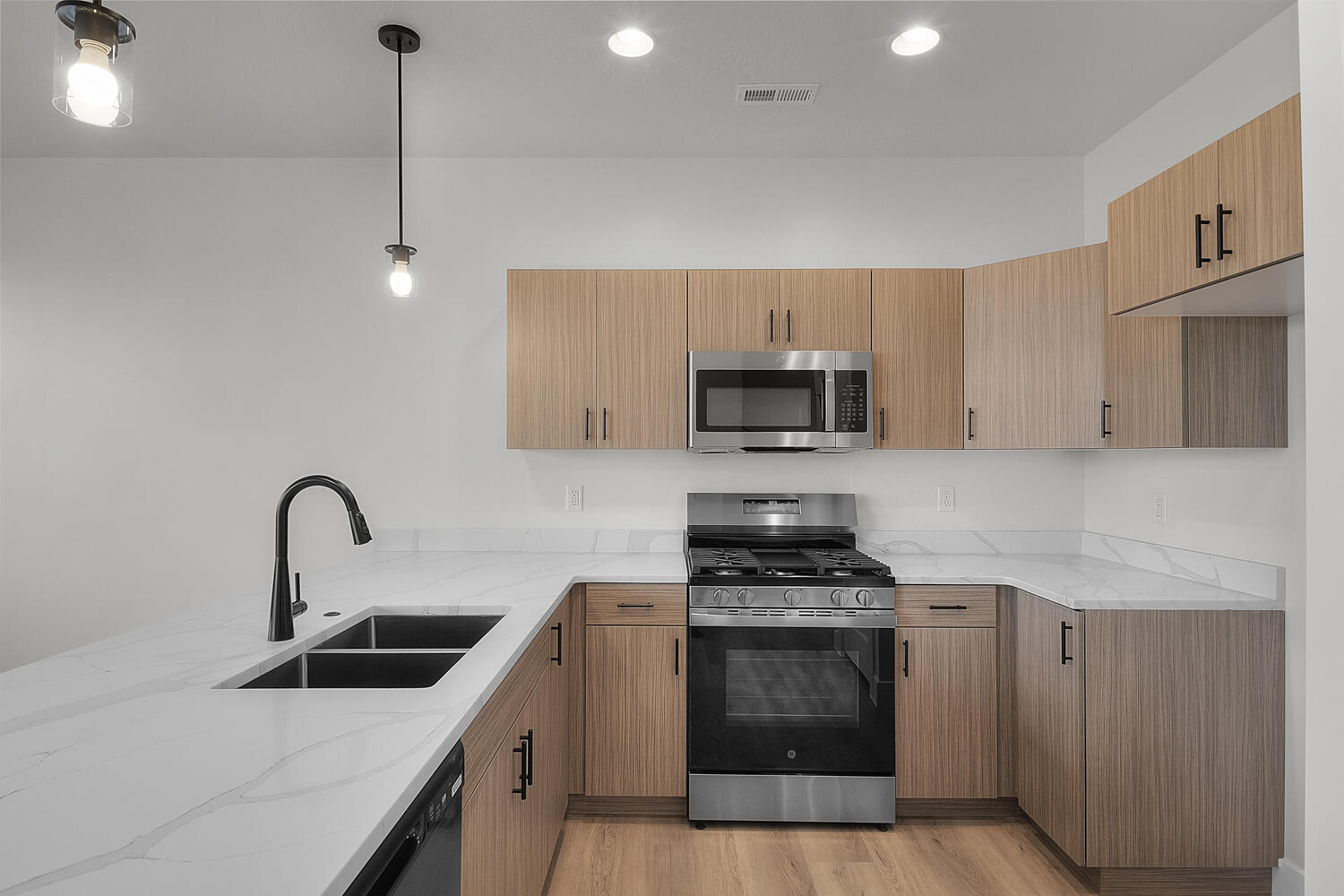 SOUTH DESERT PD - Residential