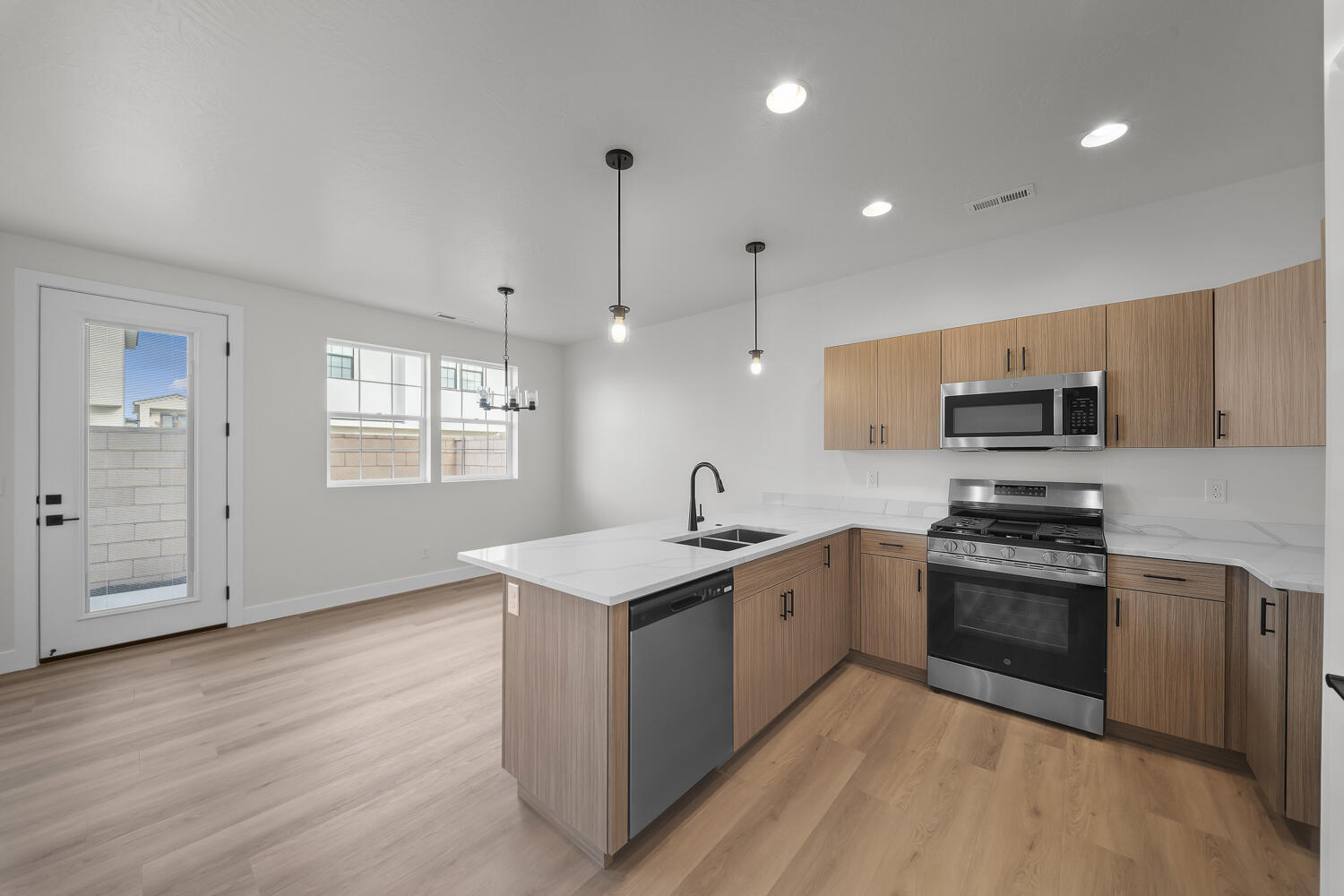 SOUTH DESERT PD - Residential