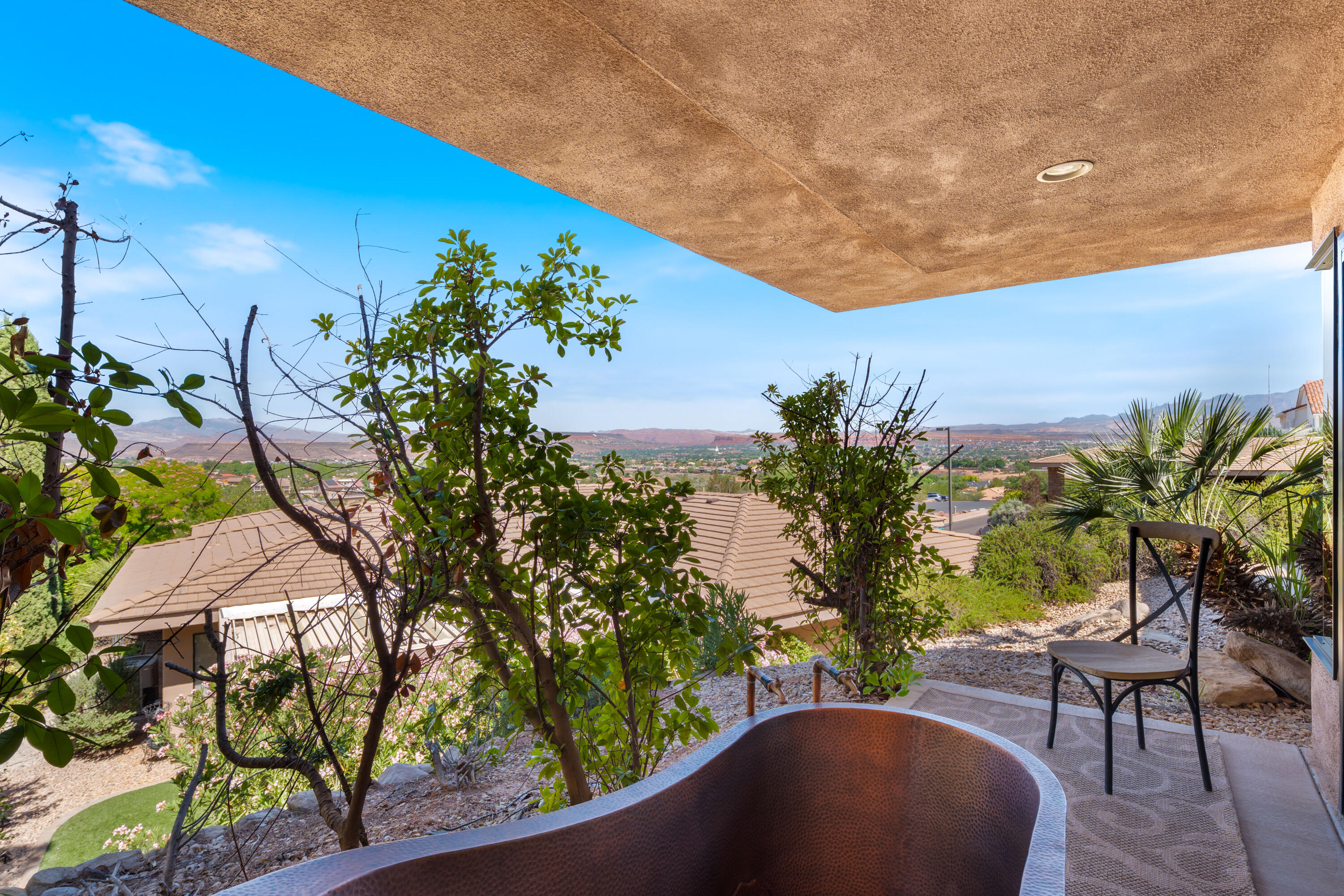 SPYGLASS HILL ESTATES - Residential
