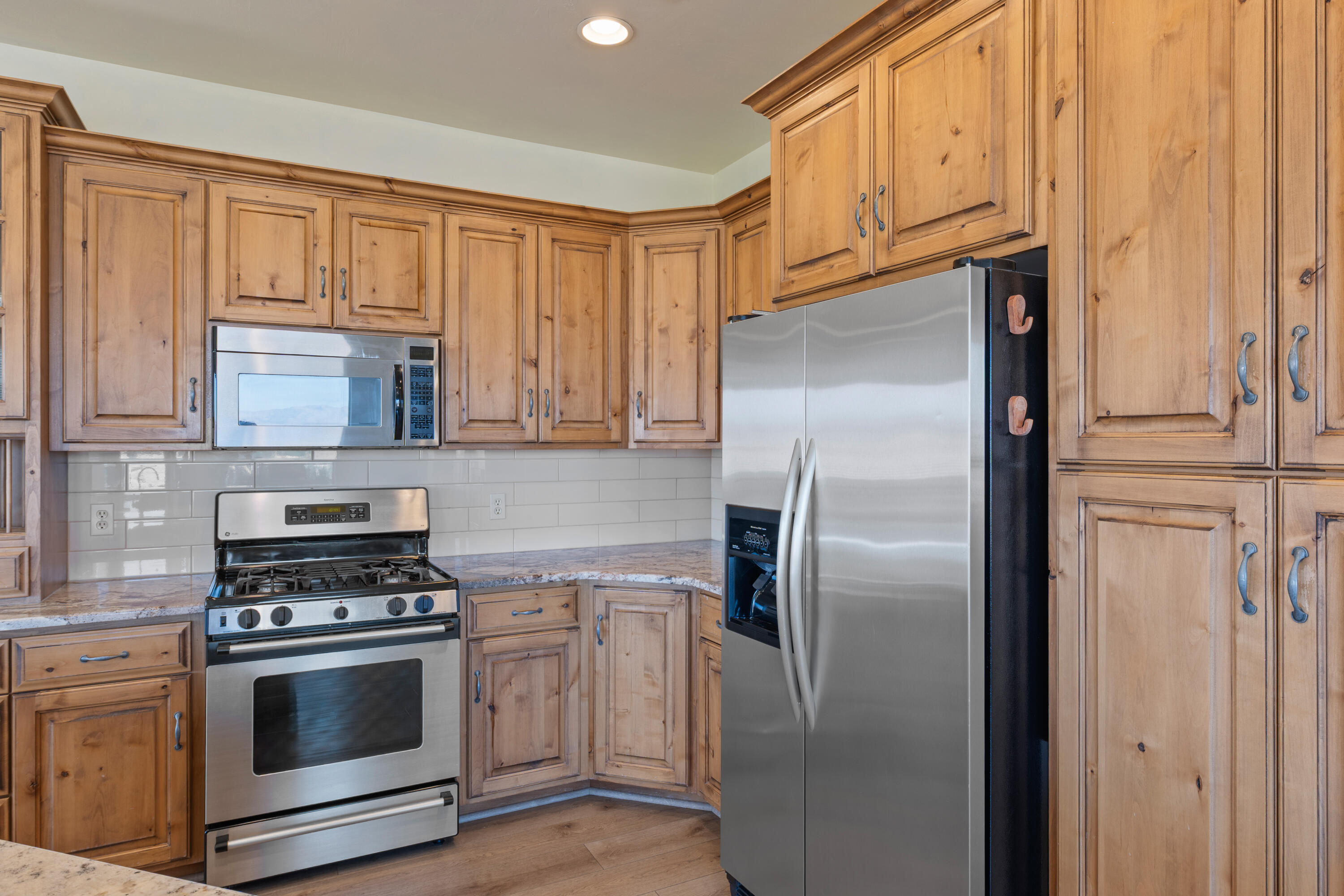 SPYGLASS HILL ESTATES - Residential