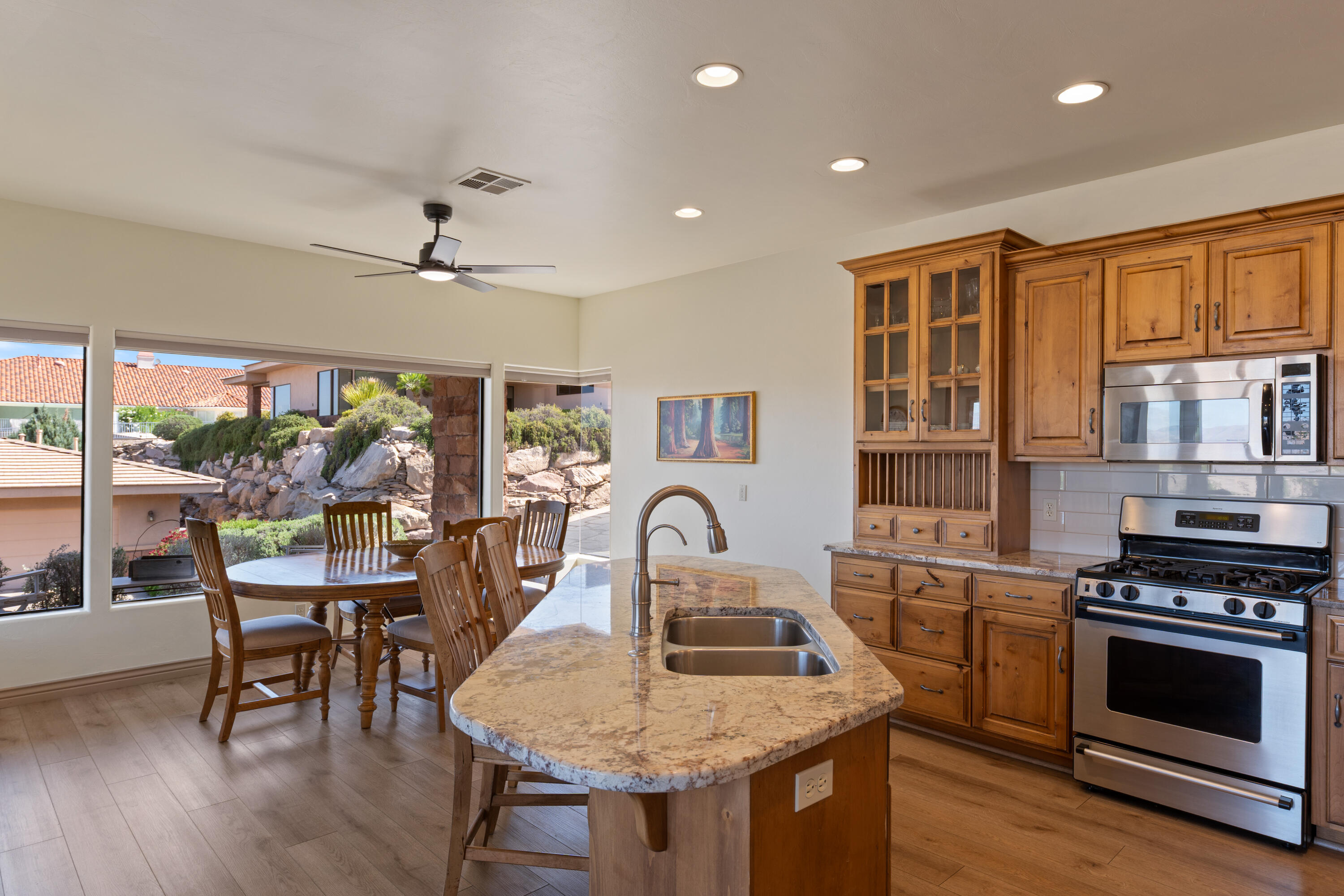 SPYGLASS HILL ESTATES - Residential