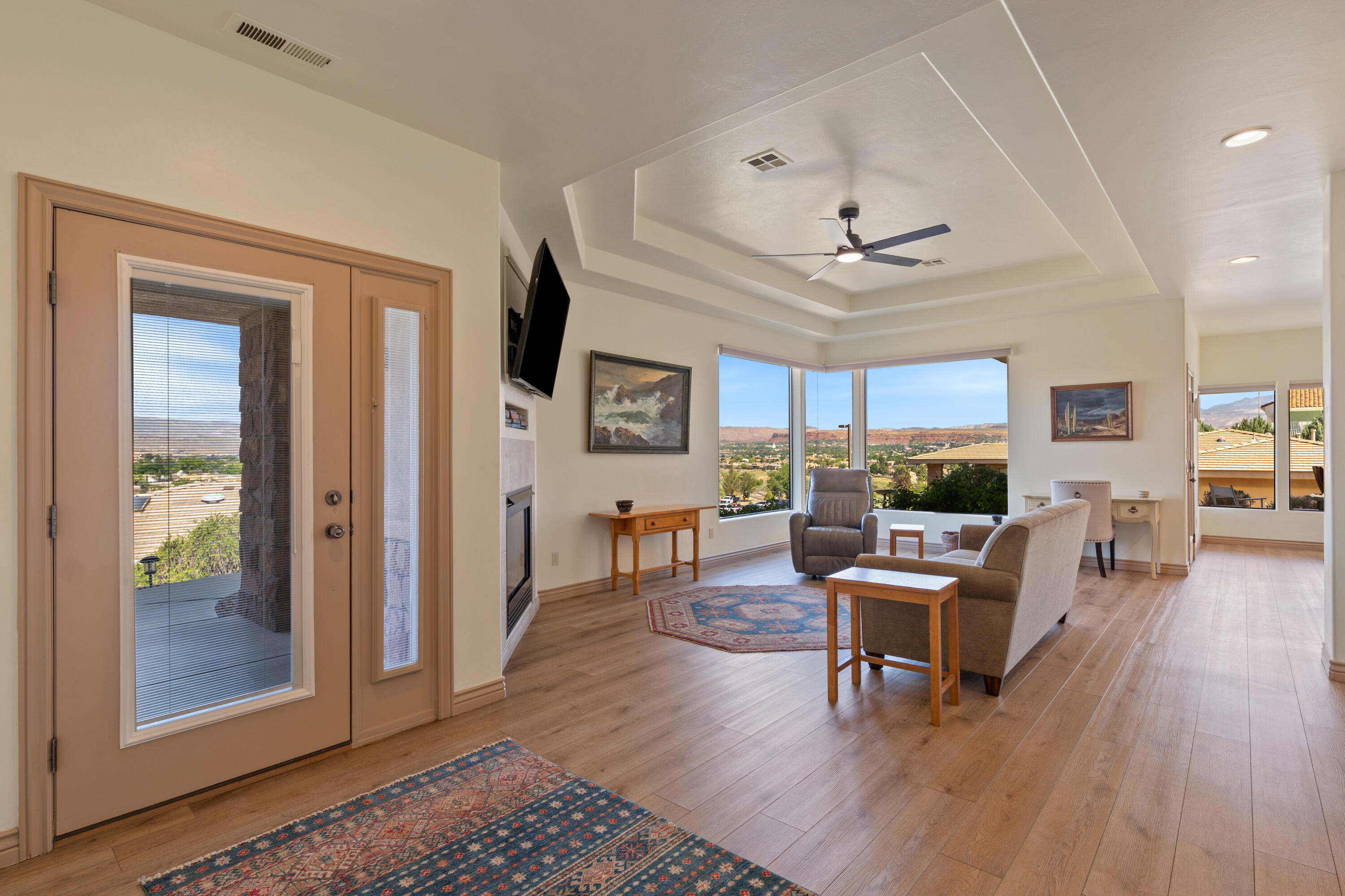 SPYGLASS HILL ESTATES - Residential