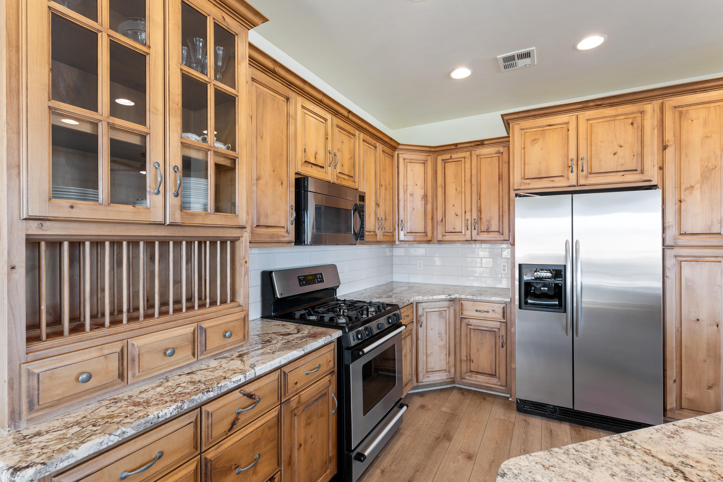 SPYGLASS HILL ESTATES - Residential