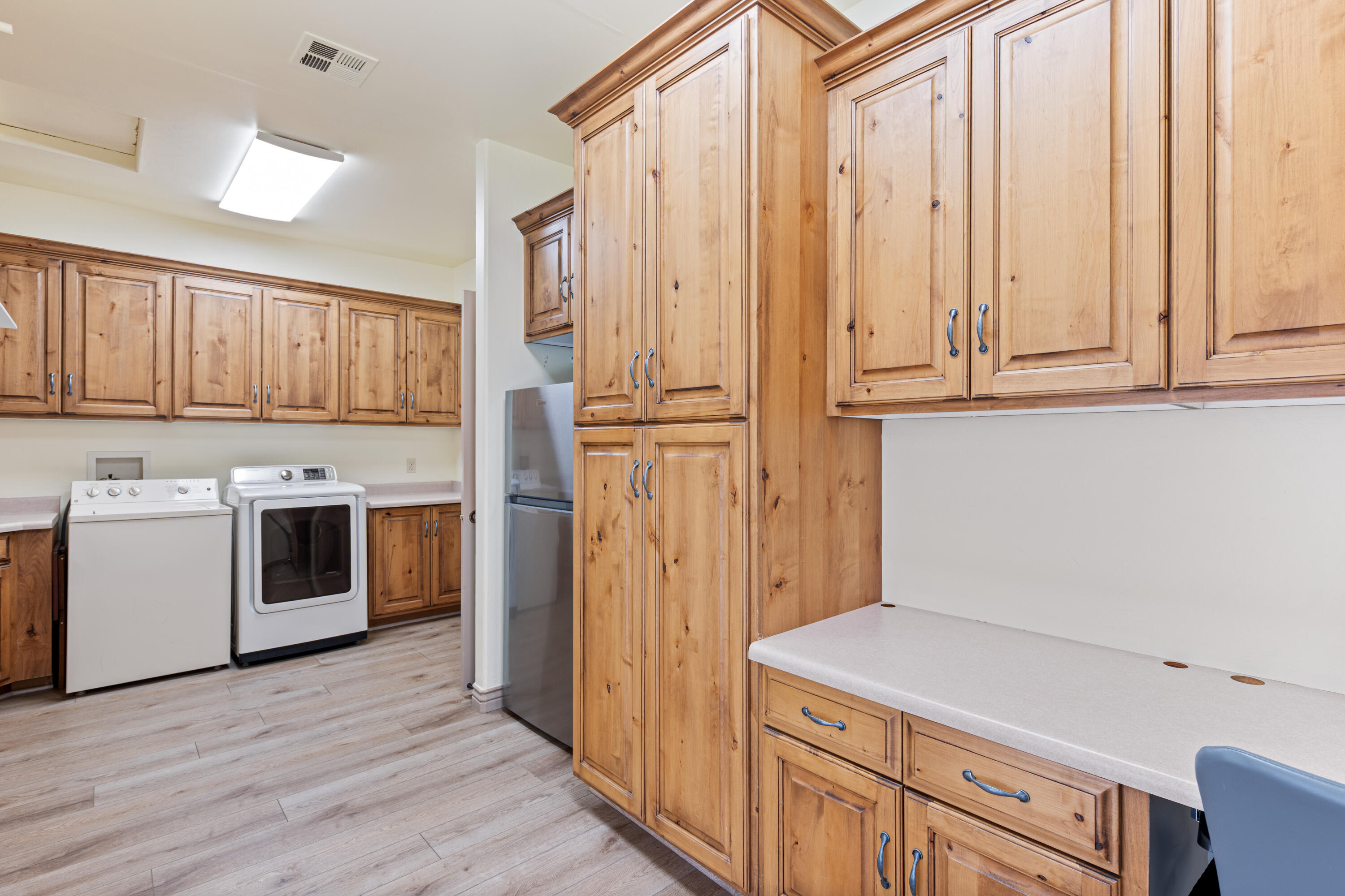 SPYGLASS HILL ESTATES - Residential