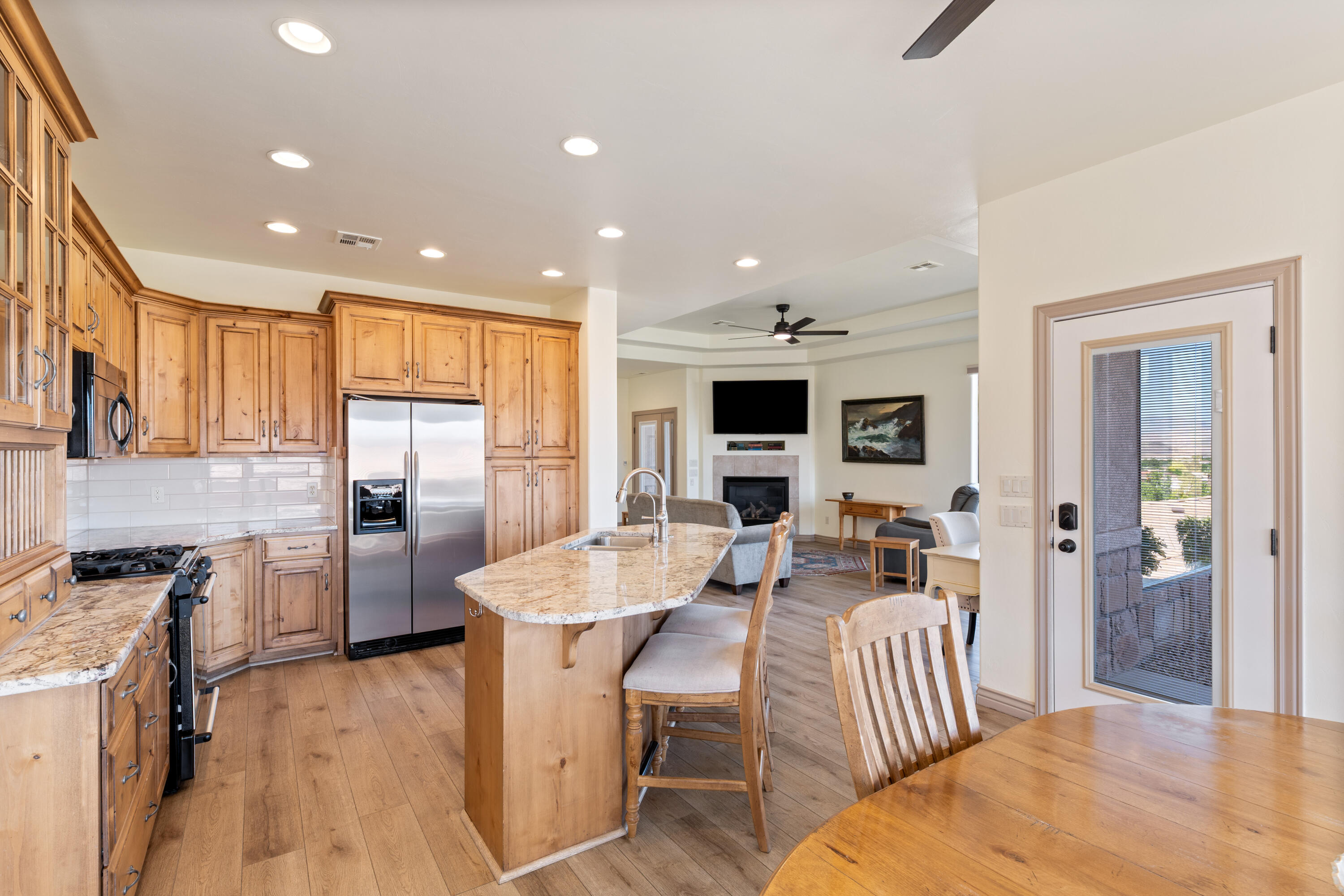 SPYGLASS HILL ESTATES - Residential