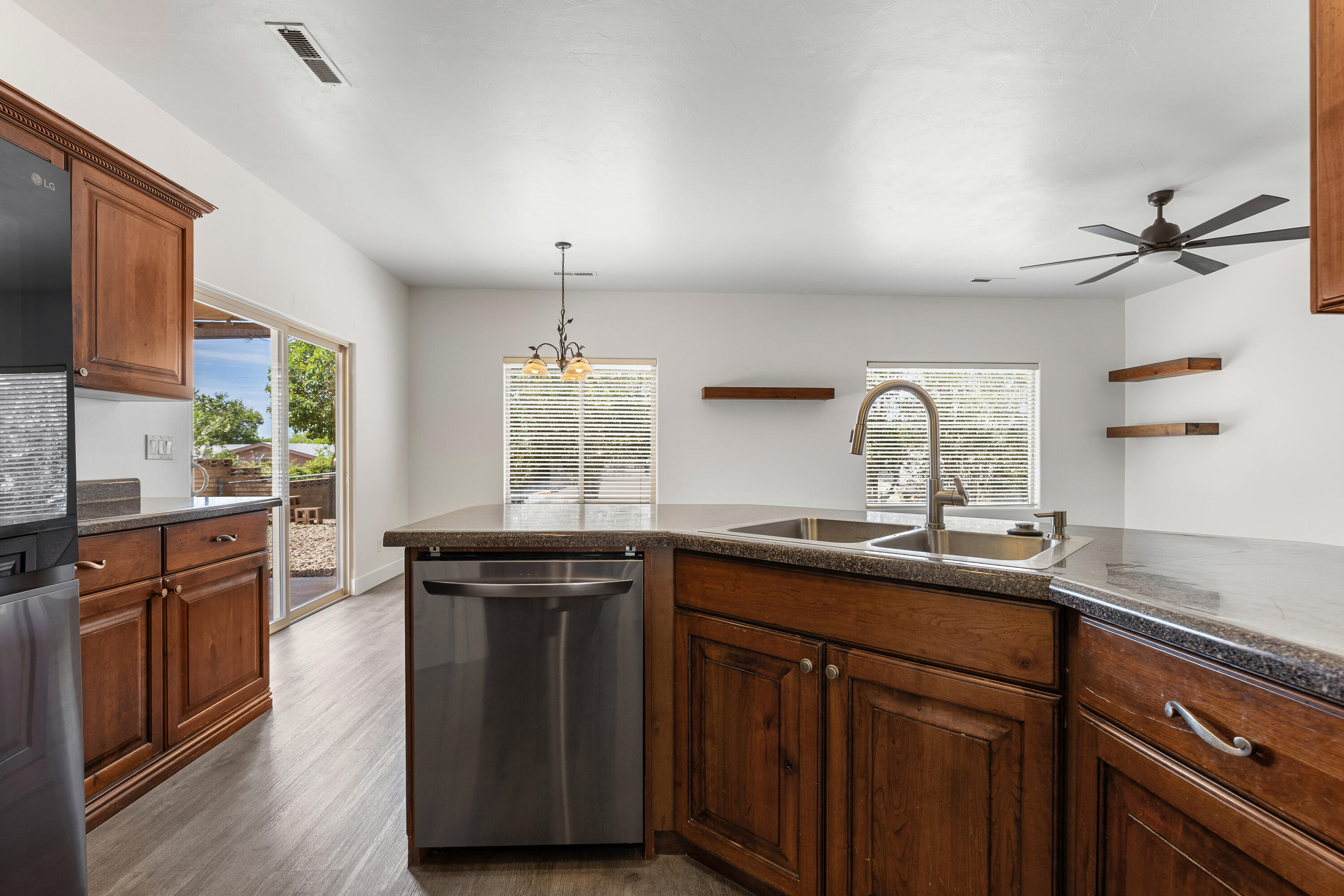 ZION VIEW ESTATES - Residential