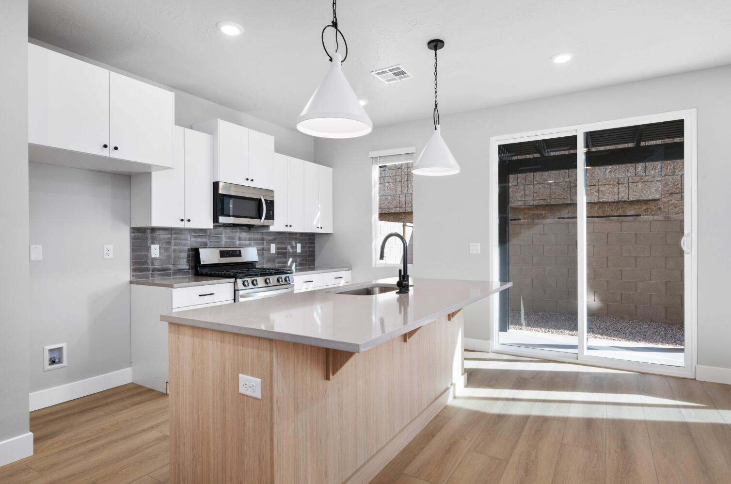 RISE AT CORAL CANYON - Residential