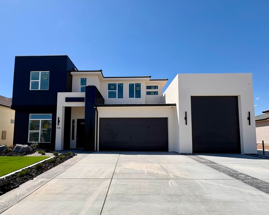 S&S Homes at Riverbend! 2 story 4 bedroom plus den plus family room 2.5 bath 3 car boat garage. Riverbend is a Dixie Power community.