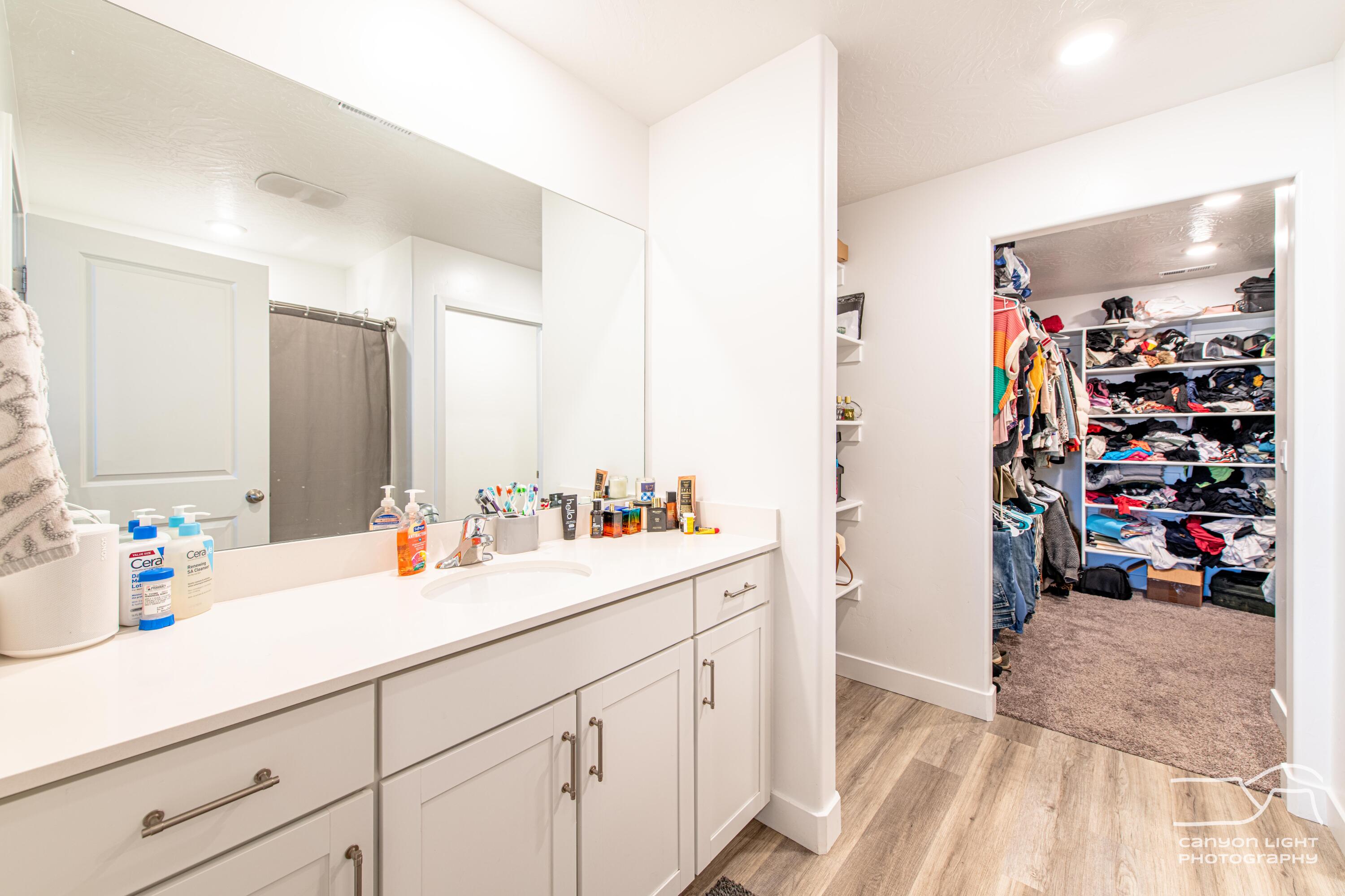 STARR SPRINGS AT LONG VALLEY - Residential