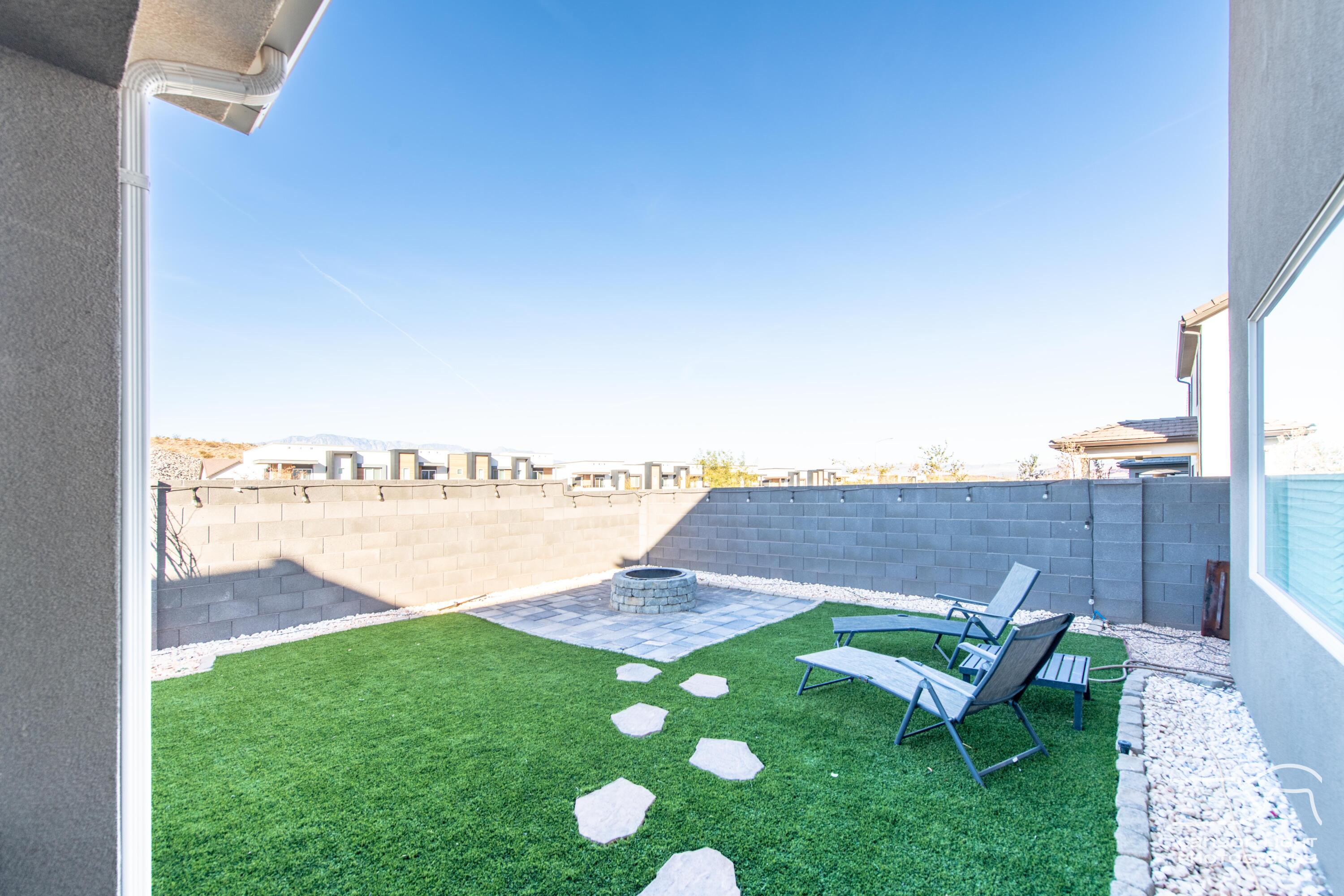 STARR SPRINGS AT LONG VALLEY - Residential