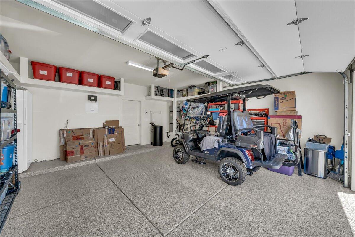 AUBURN HILLS - Residential