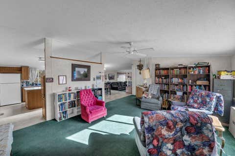 Tiny photo for 233 N STATE ST, La Verkin, UT 84745 (MLS # 26-273043)
