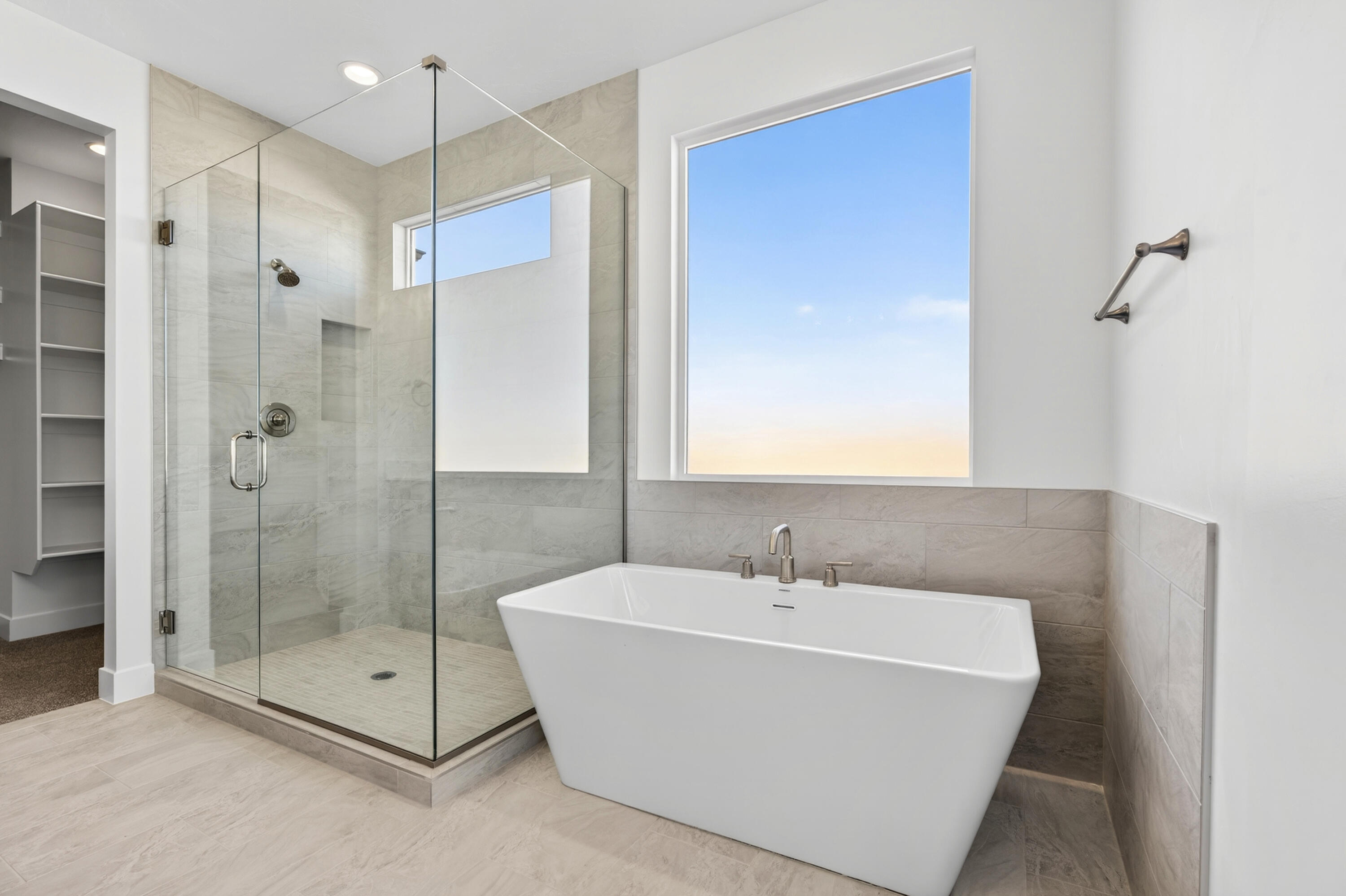 PARK SIDE AT GRANDPA'S POND - Residential