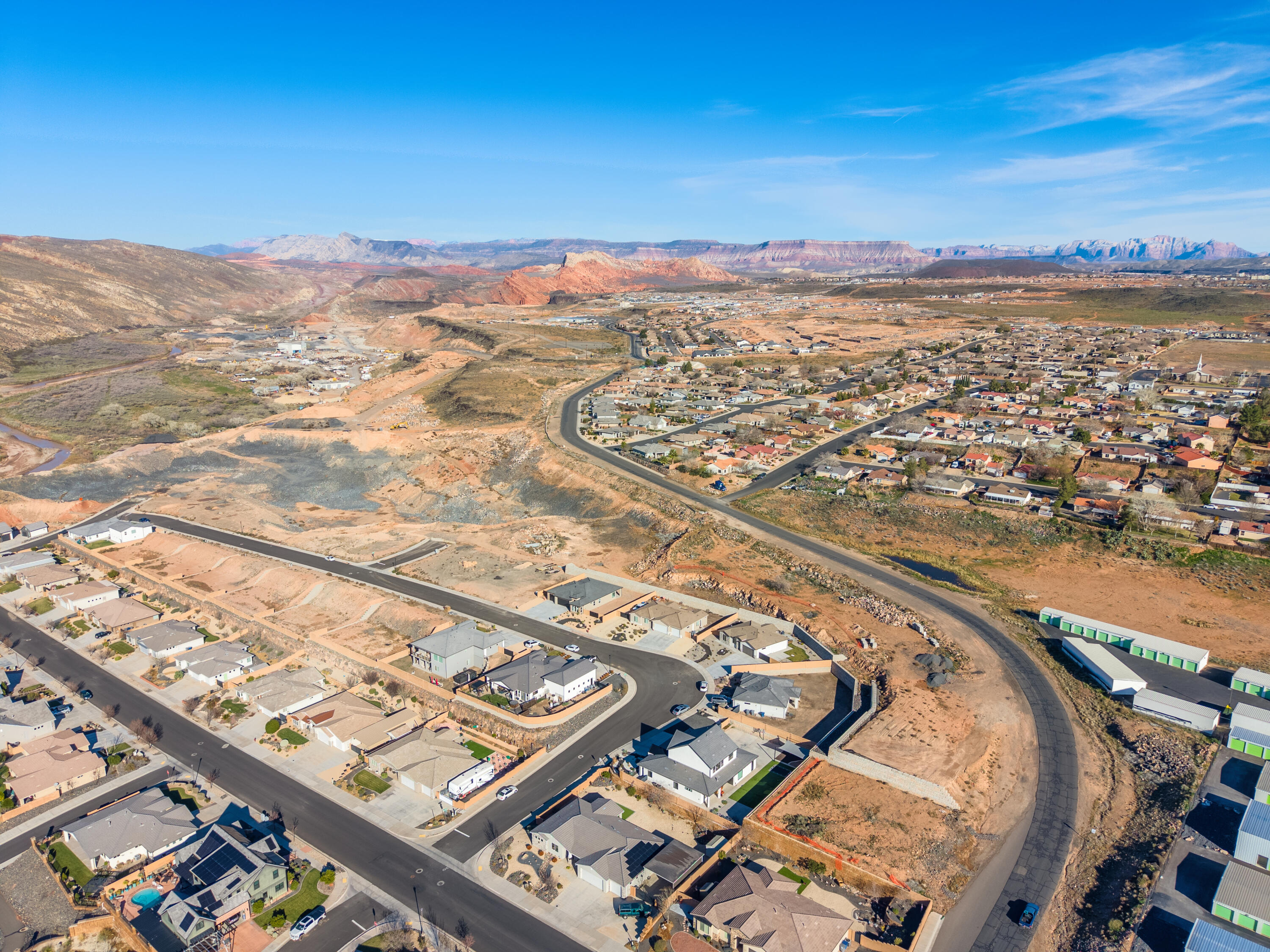 PARK SIDE AT GRANDPA'S POND - Residential