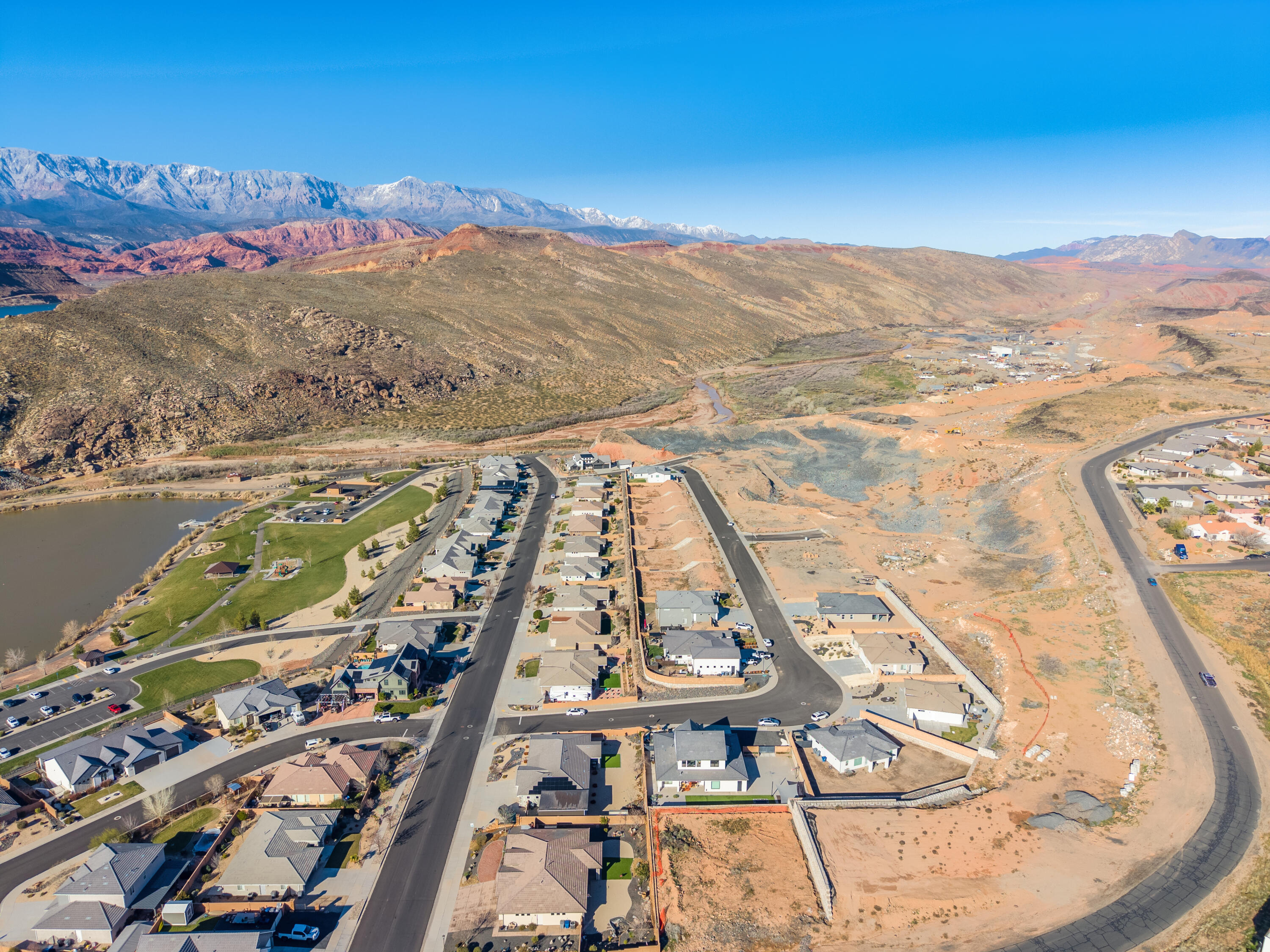 PARK SIDE AT GRANDPA'S POND - Residential