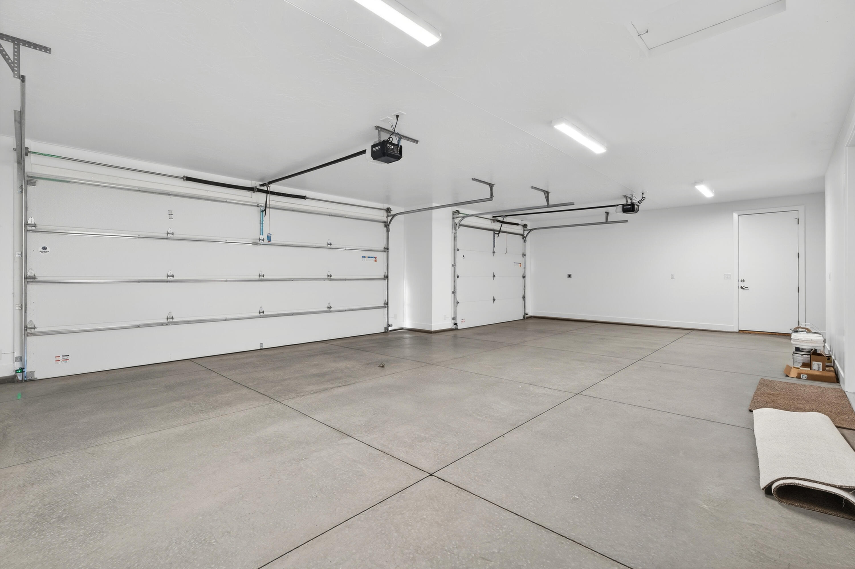 PARK SIDE AT GRANDPA'S POND - Residential