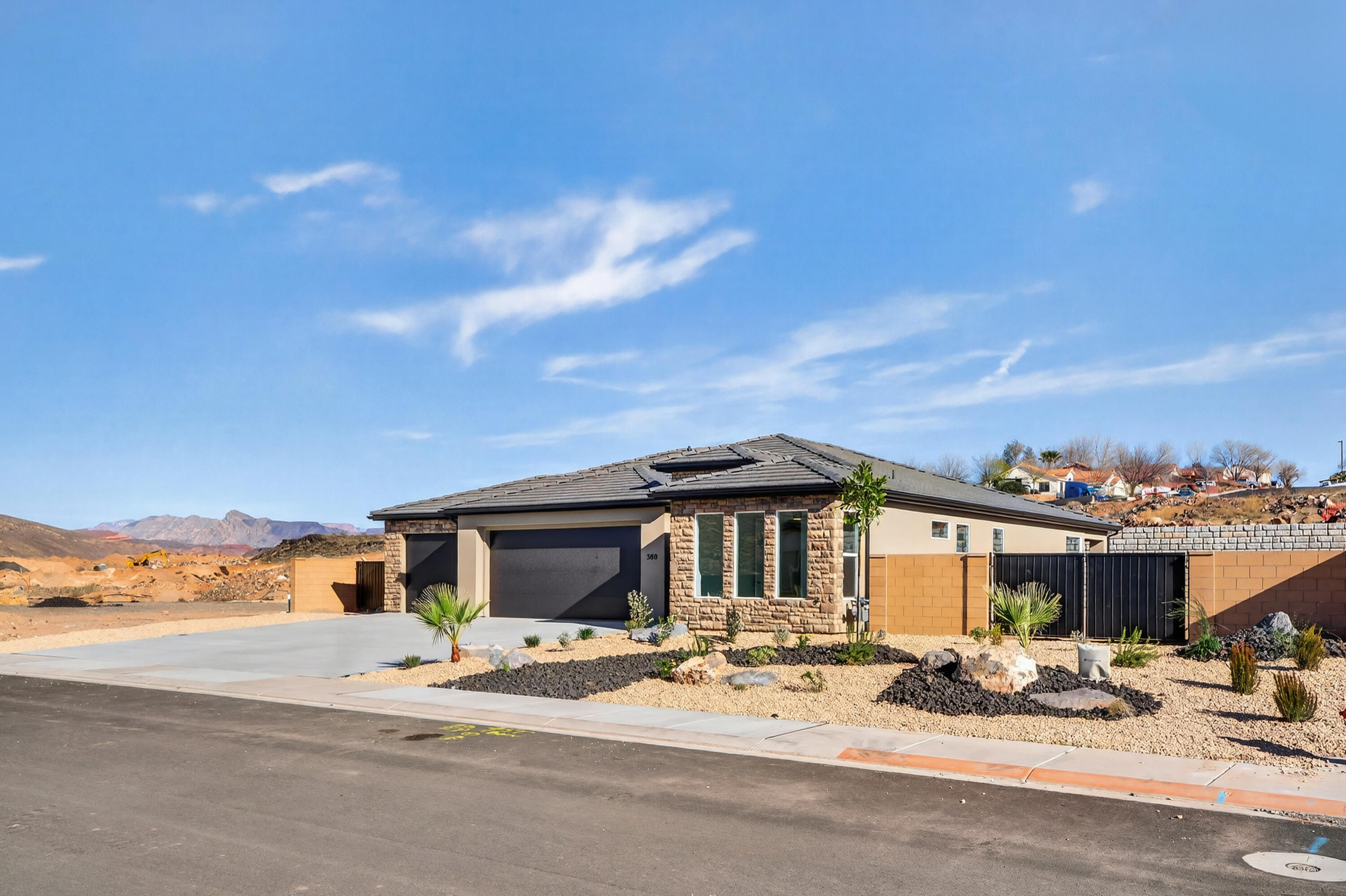 PARK SIDE AT GRANDPA'S POND - Residential