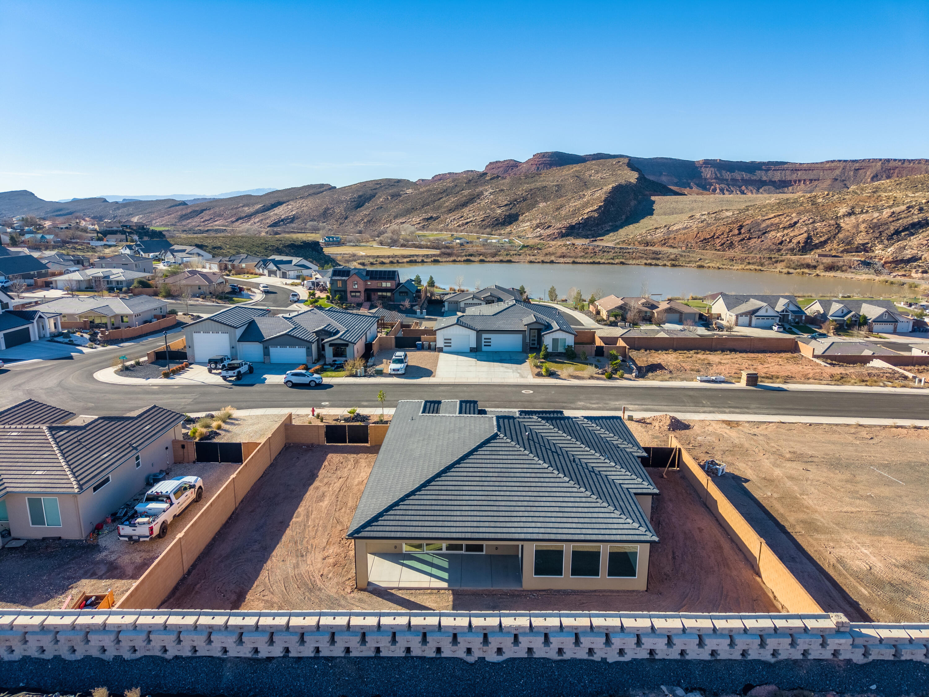 PARK SIDE AT GRANDPA'S POND - Residential