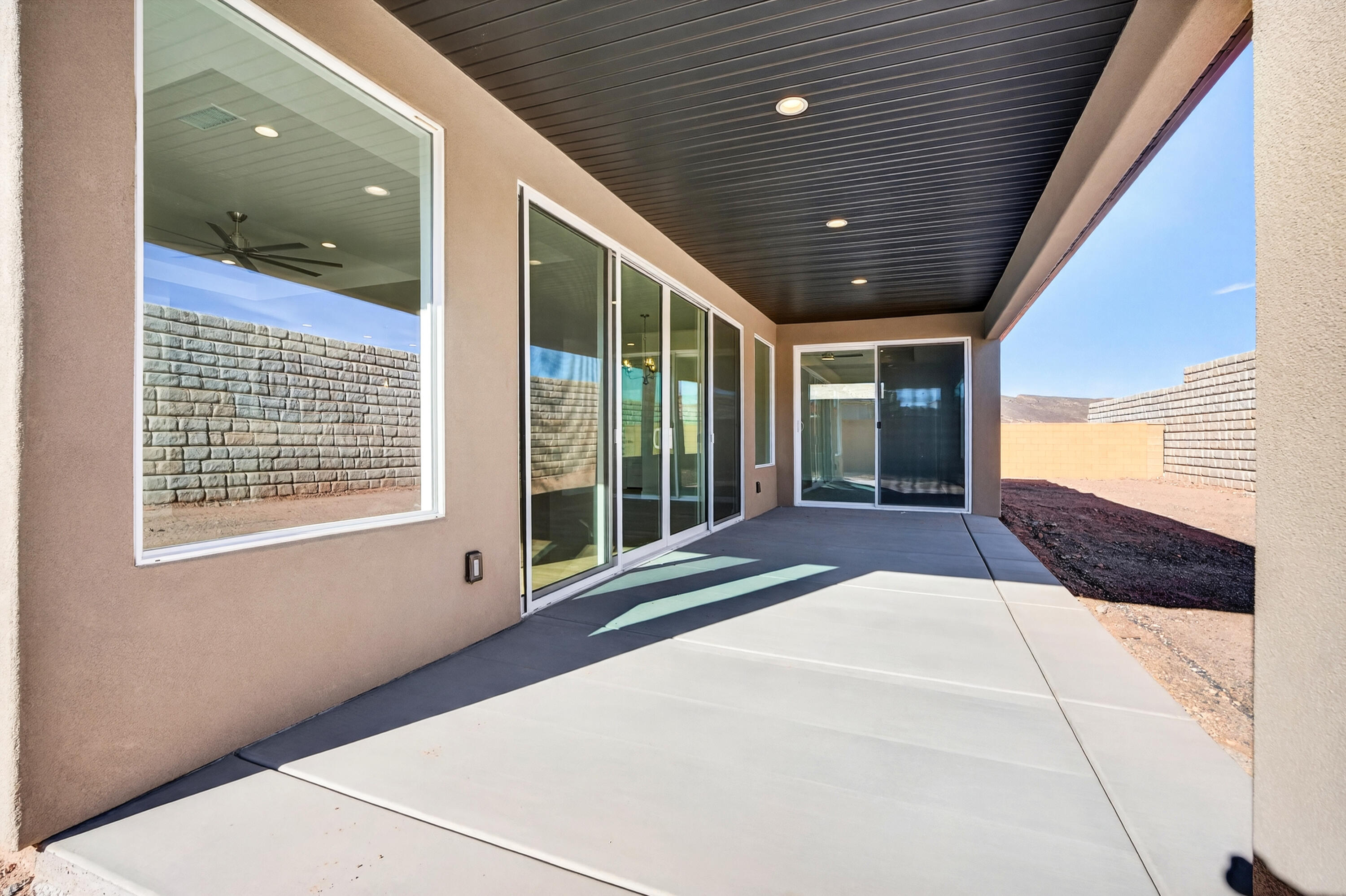 PARK SIDE AT GRANDPA'S POND - Residential