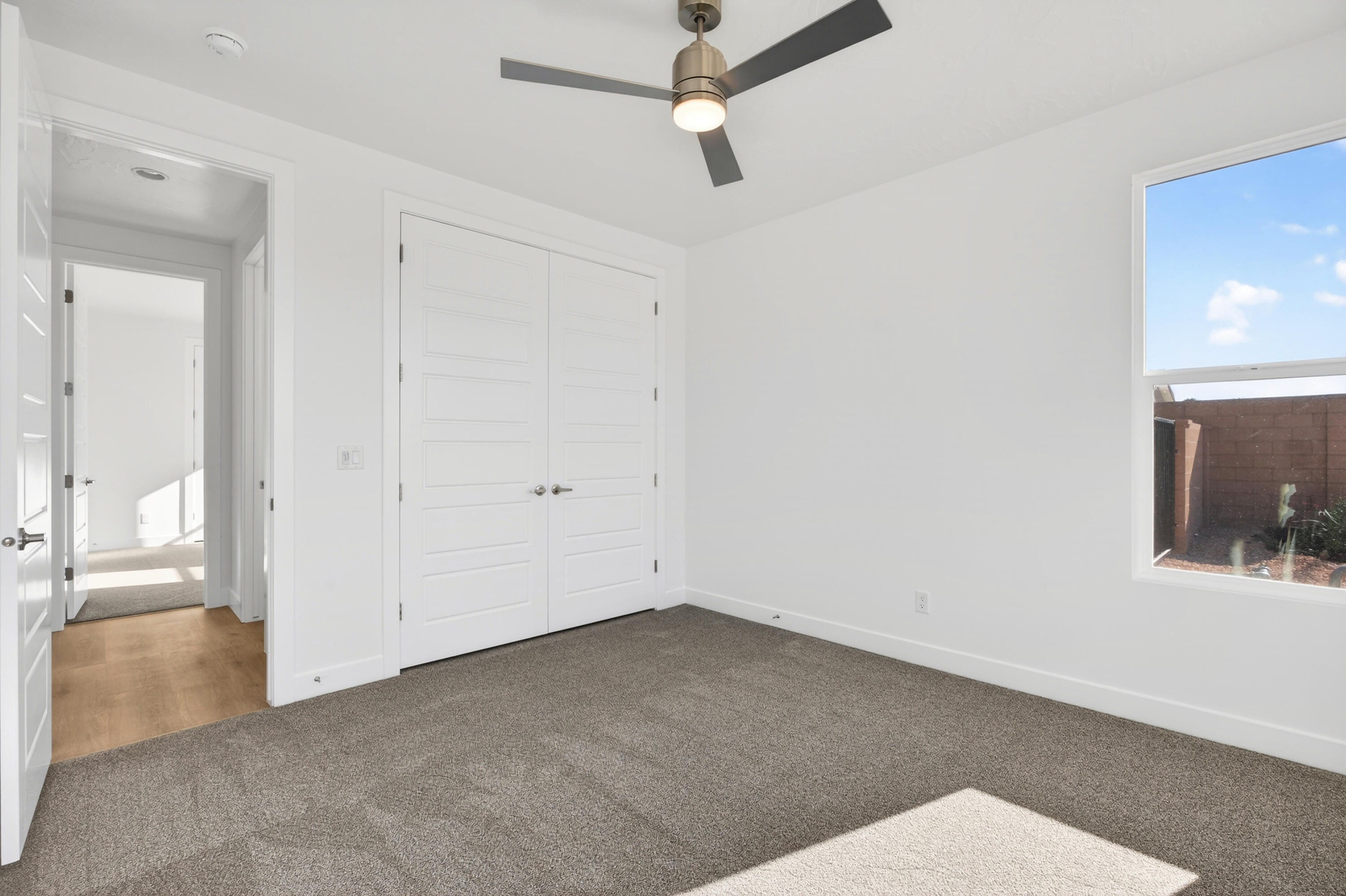 PARK SIDE AT GRANDPA'S POND - Residential