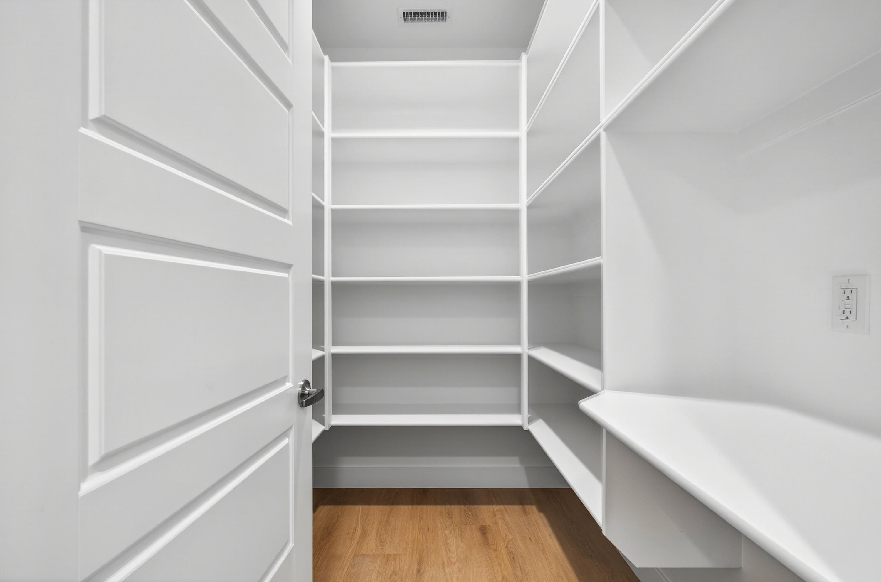 PARK SIDE AT GRANDPA'S POND - Residential