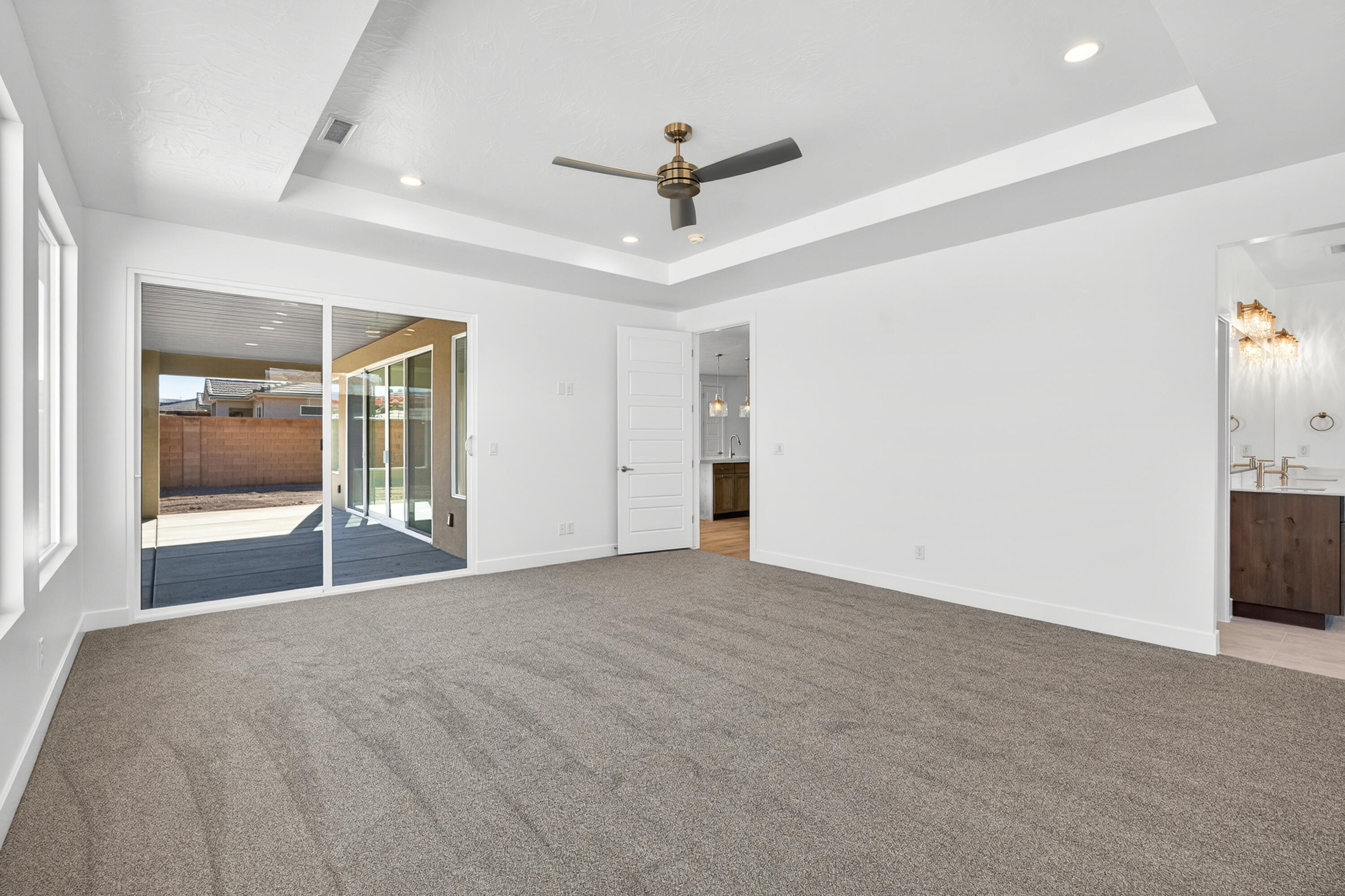 PARK SIDE AT GRANDPA'S POND - Residential