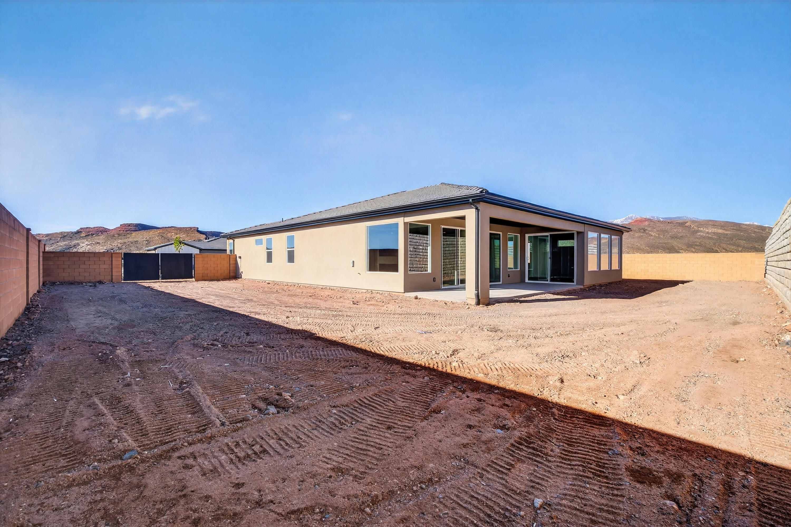 PARK SIDE AT GRANDPA'S POND - Residential