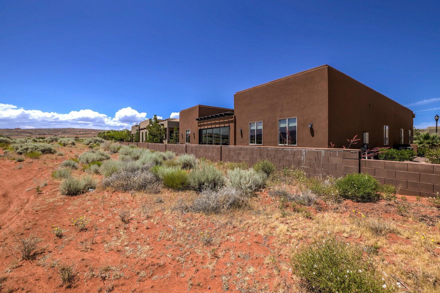 RETREAT AT SAND HOLLOW RESORT - Residential