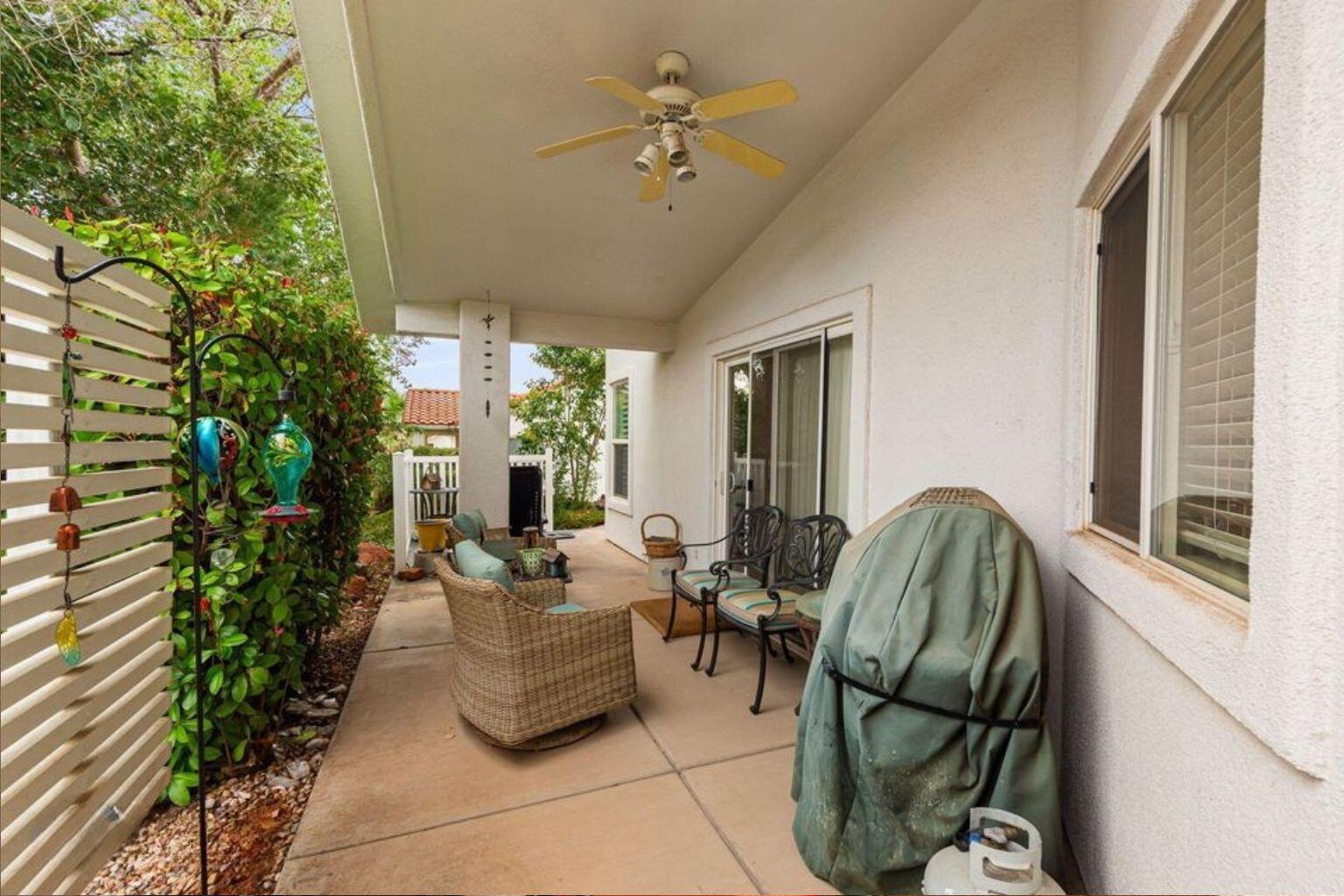 EMERALD SPRINGS TOWNHOMES - Residential