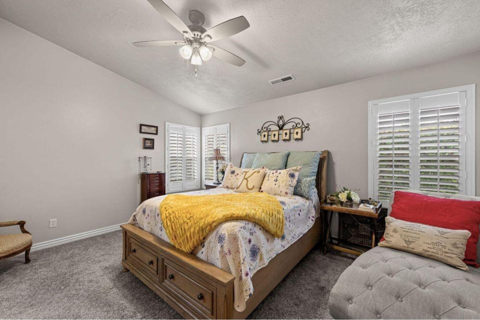 EMERALD SPRINGS TOWNHOMES - Residential