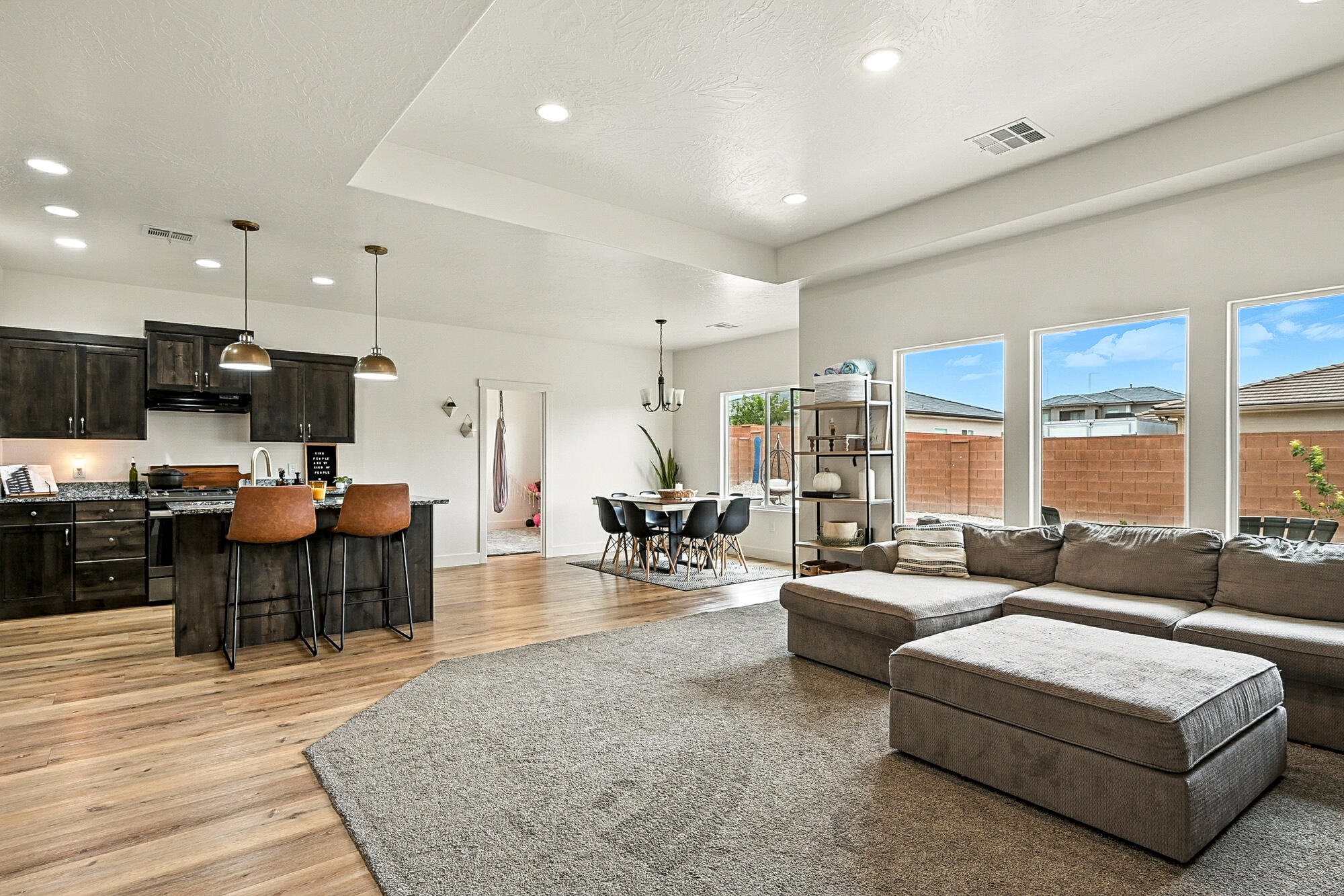 SAGE CANYON - Residential