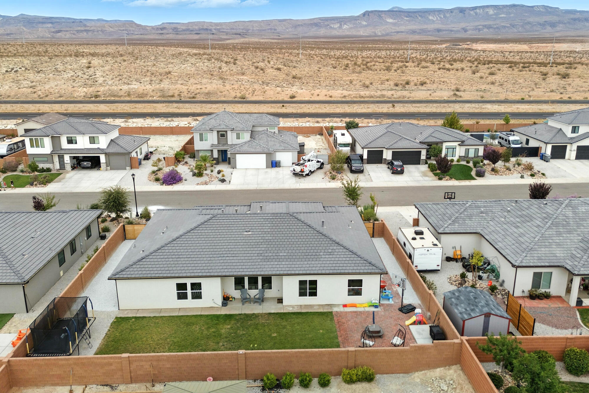 SAGE CANYON - Residential