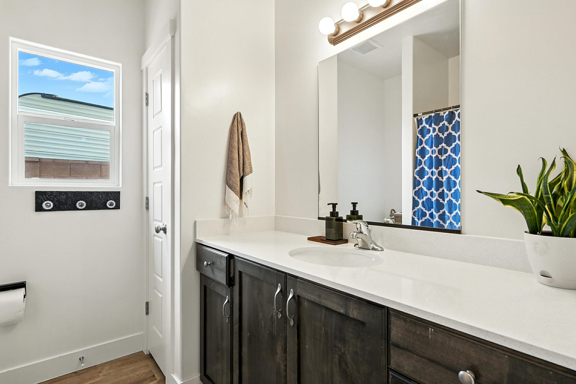 SAGE CANYON - Residential