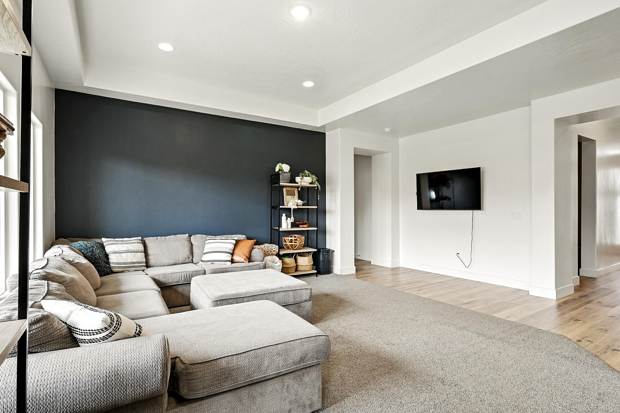 SAGE CANYON - Residential