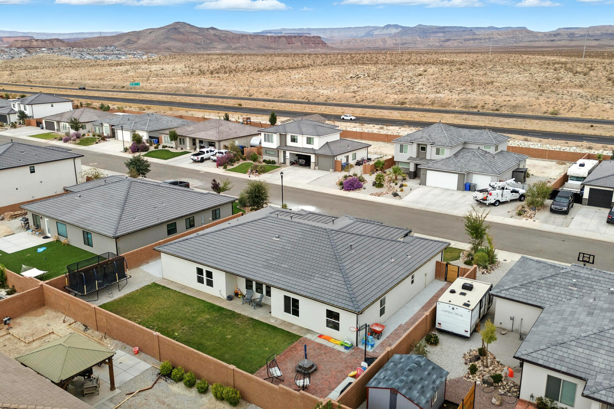 SAGE CANYON - Residential