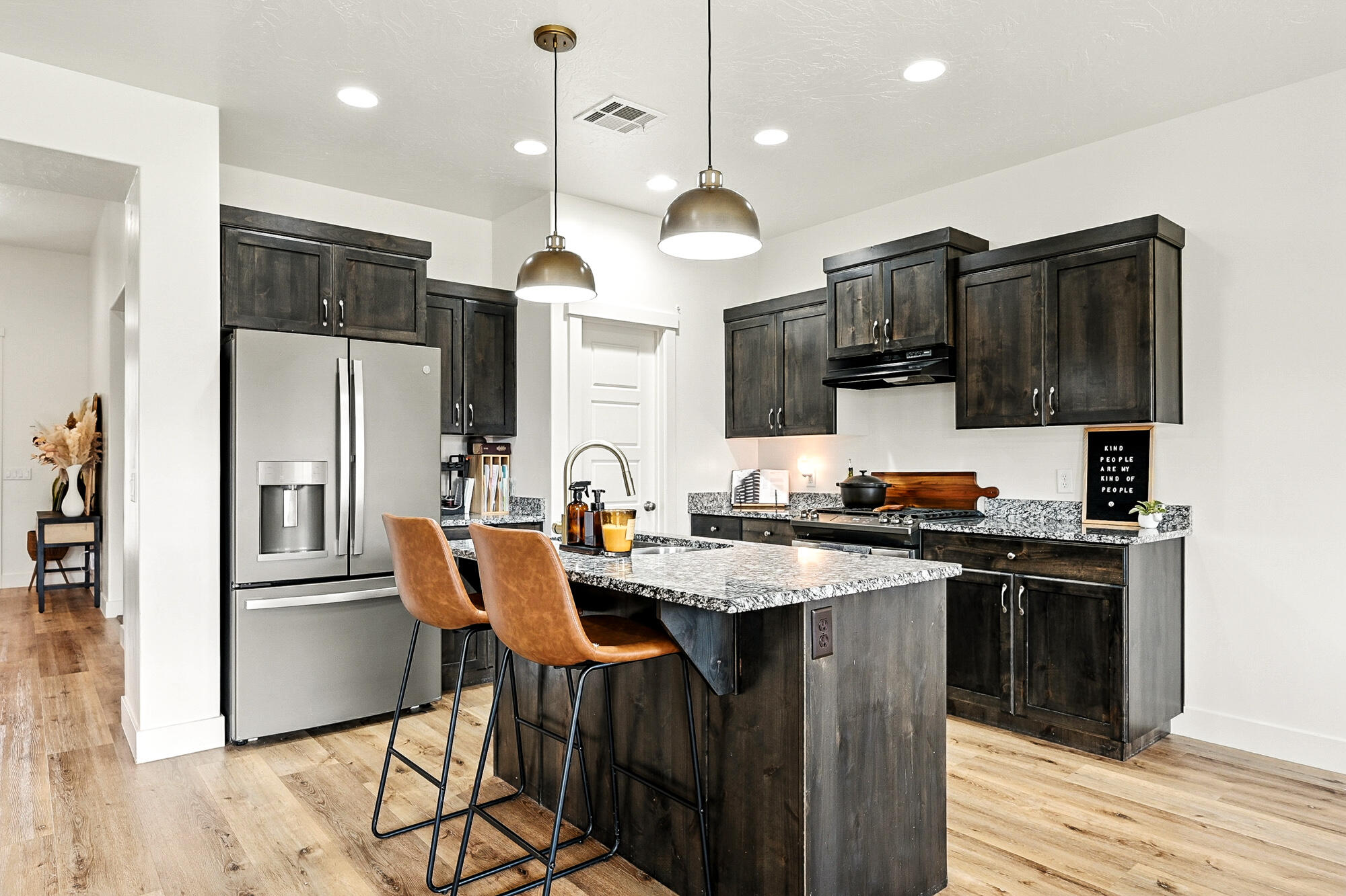 SAGE CANYON - Residential