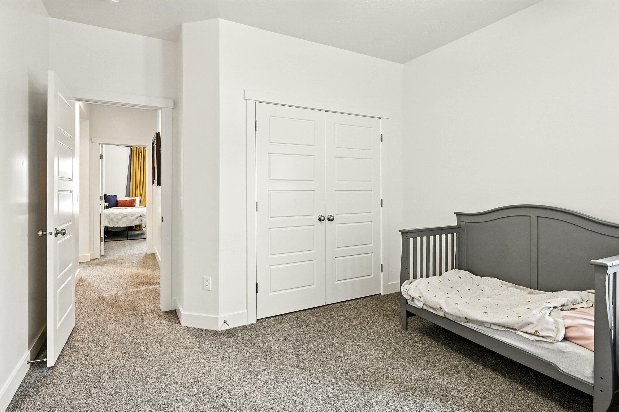 SAGE CANYON - Residential