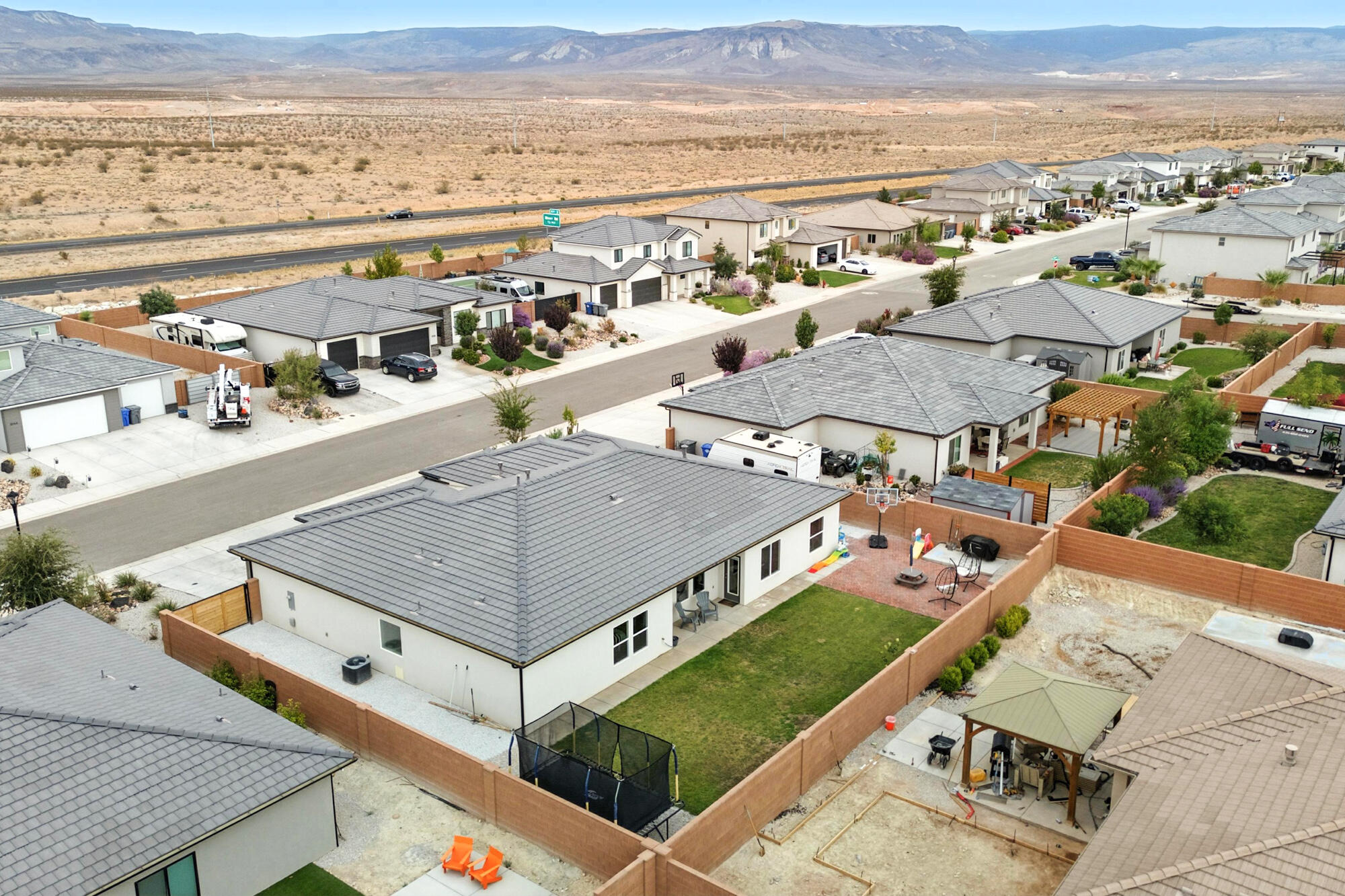 SAGE CANYON - Residential