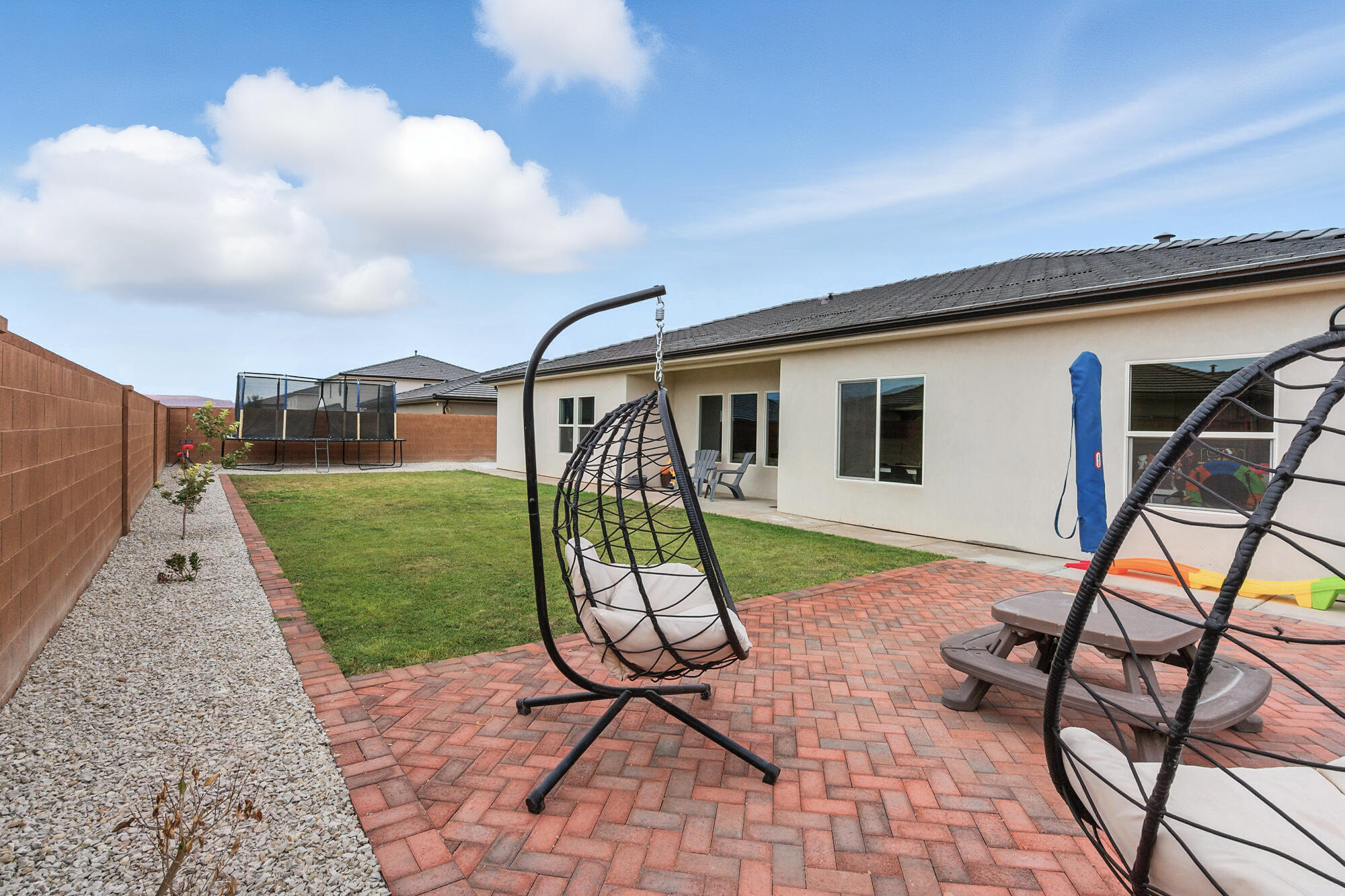 SAGE CANYON - Residential