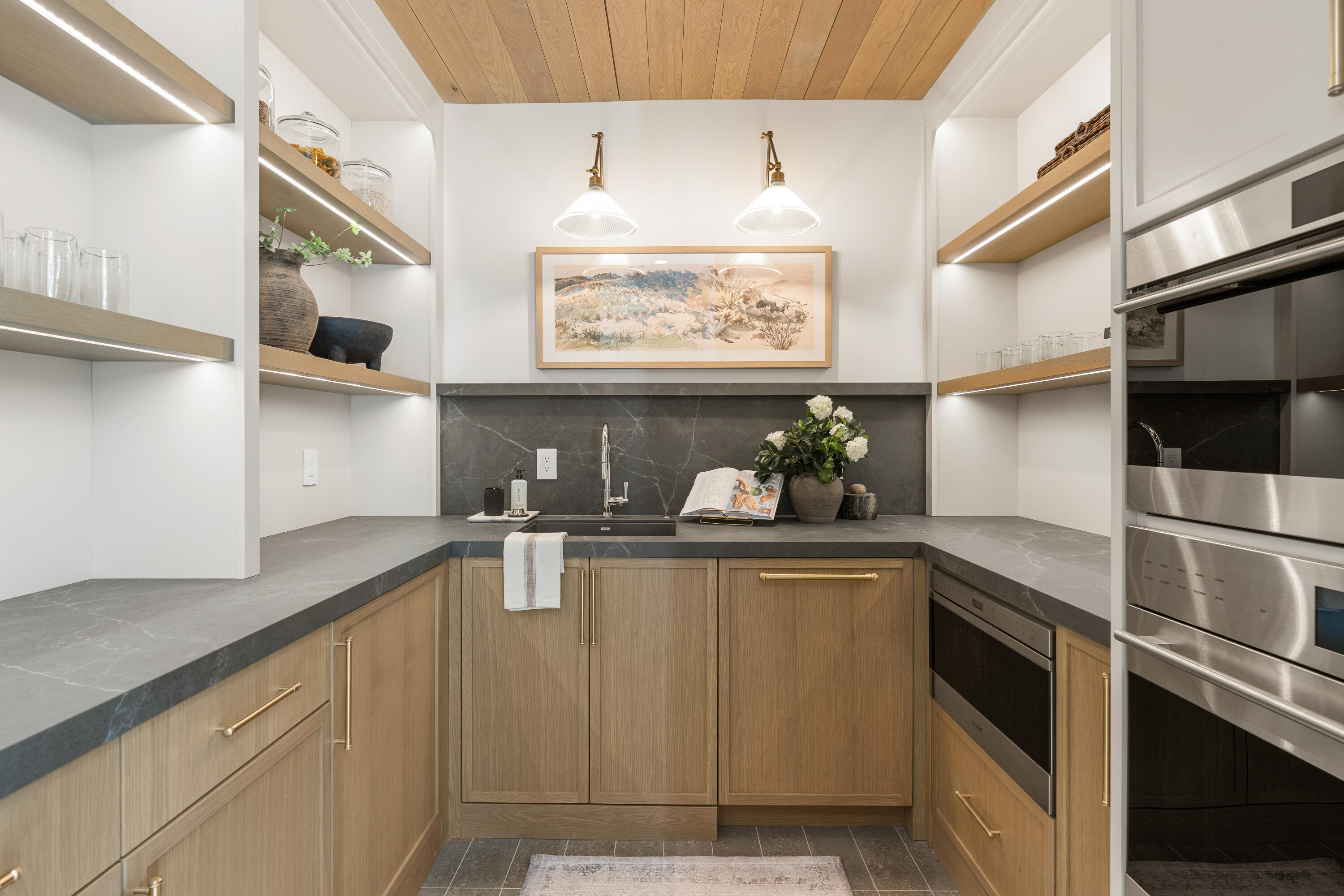 WATERS EDGE DESERT COLOR SHORES - Residential