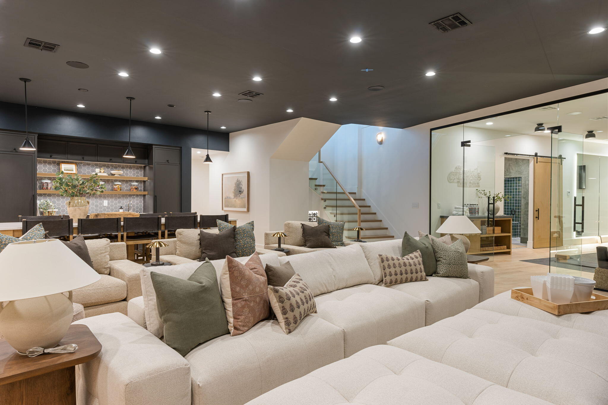 WATERS EDGE DESERT COLOR SHORES - Residential